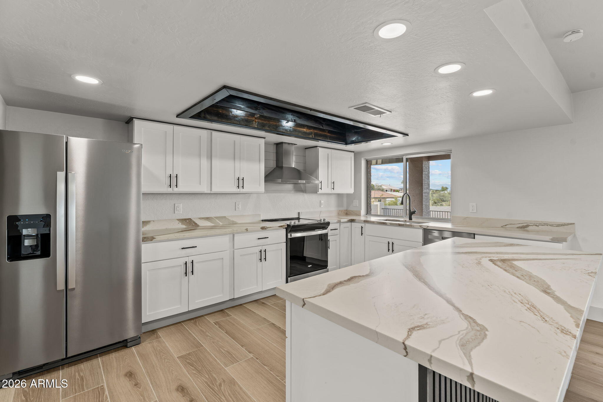 1560 Vista Drive — photo