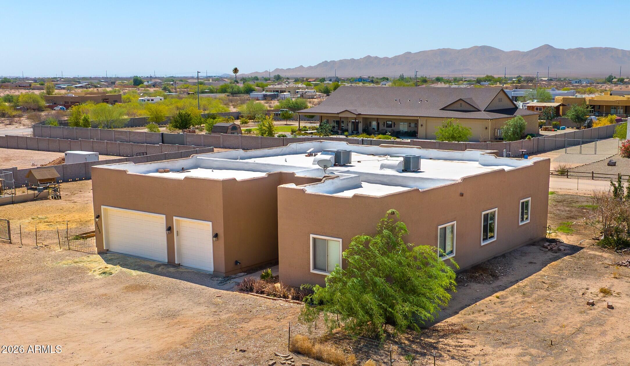 25535 W Hunter Drive — photo
