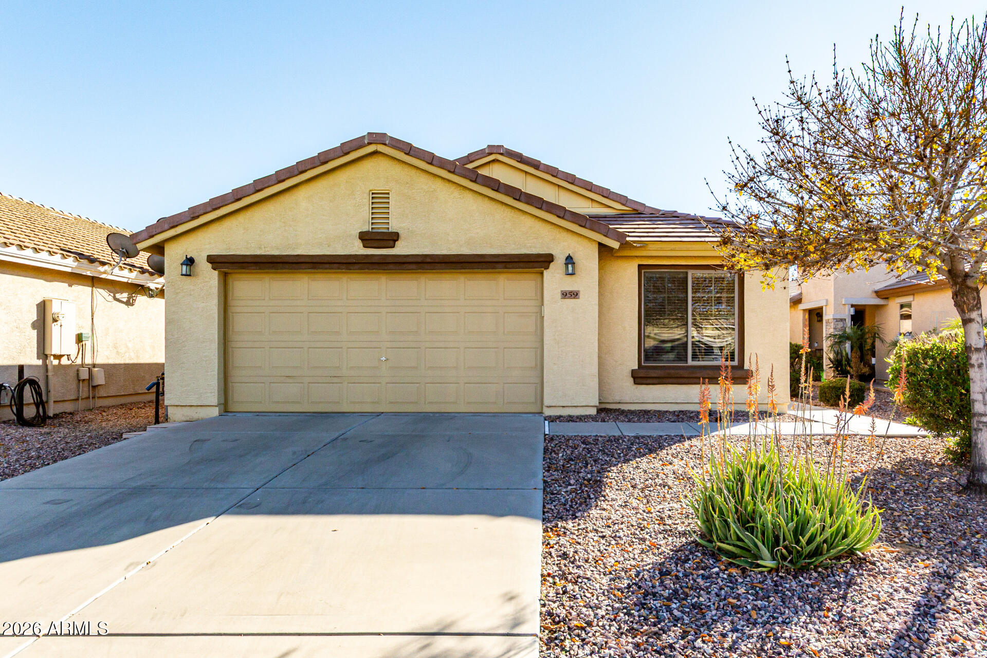959 W Desert Seasons Drive — photo