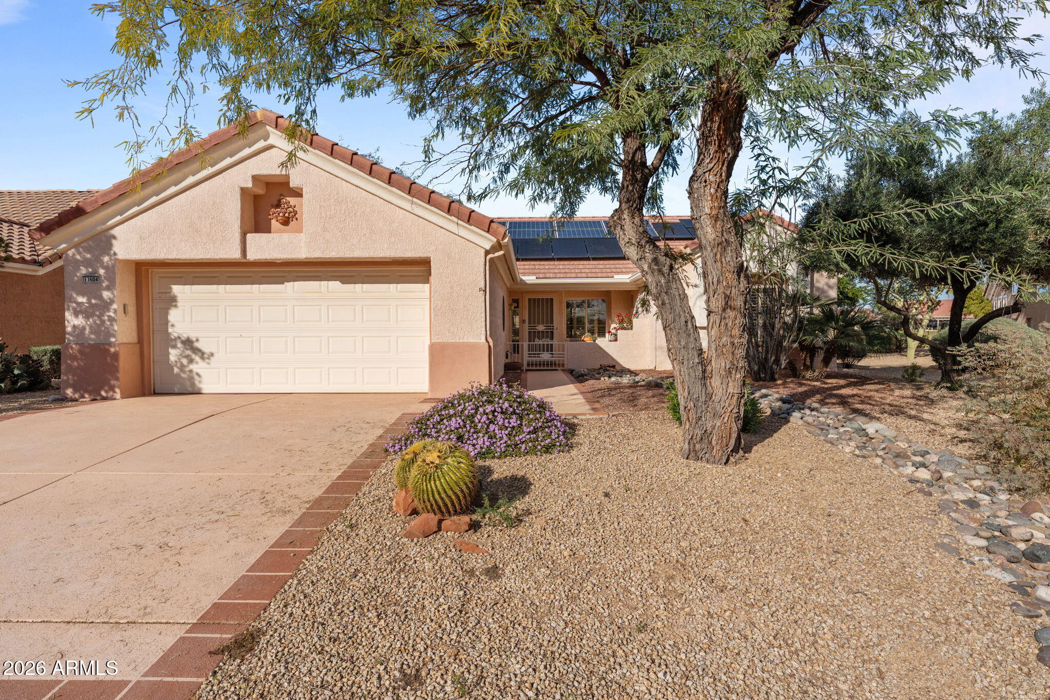 13604 W Robertson Drive — photo