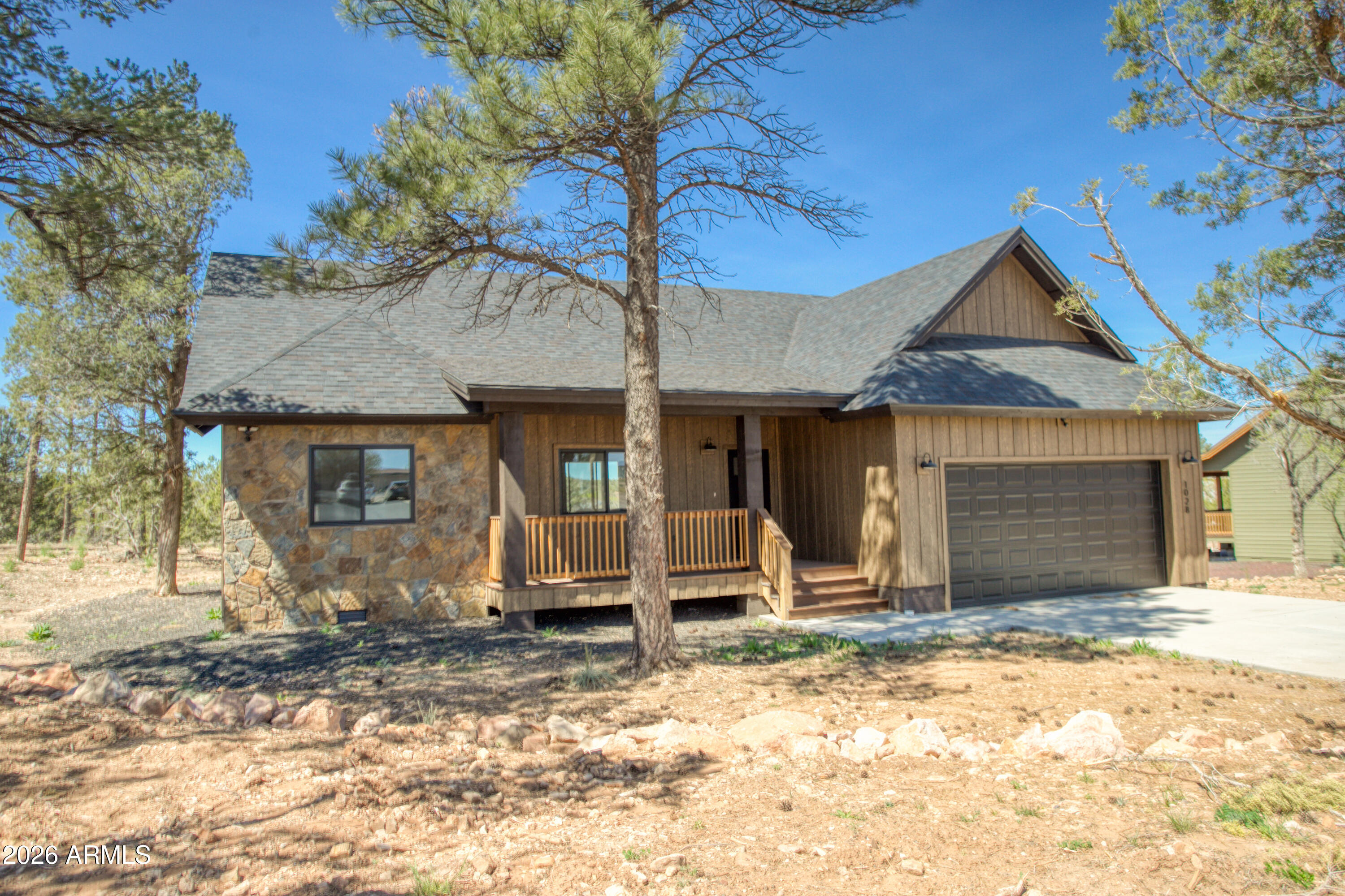 1028 School House Lane — photo