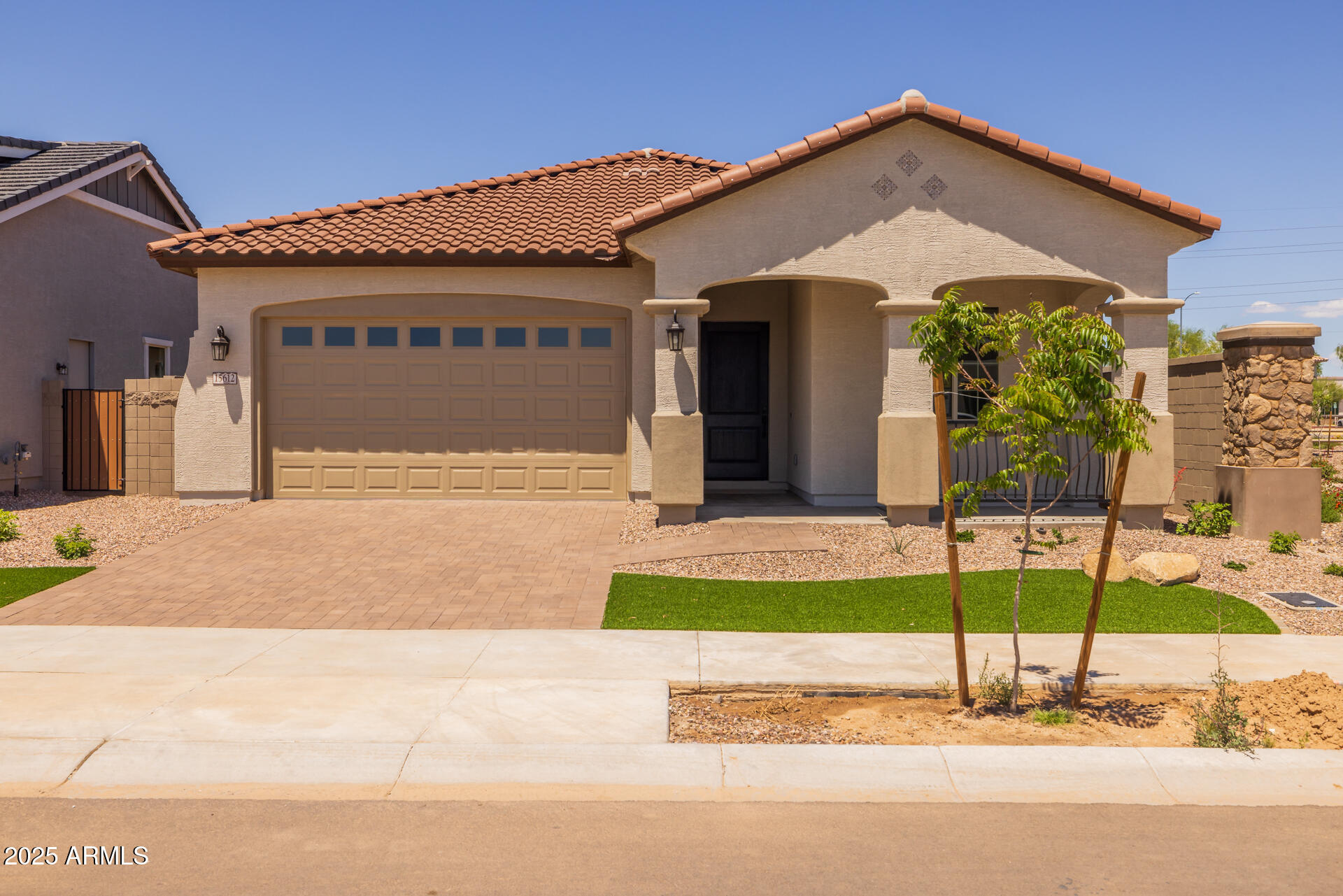 15612 W Georgia Drive — photo