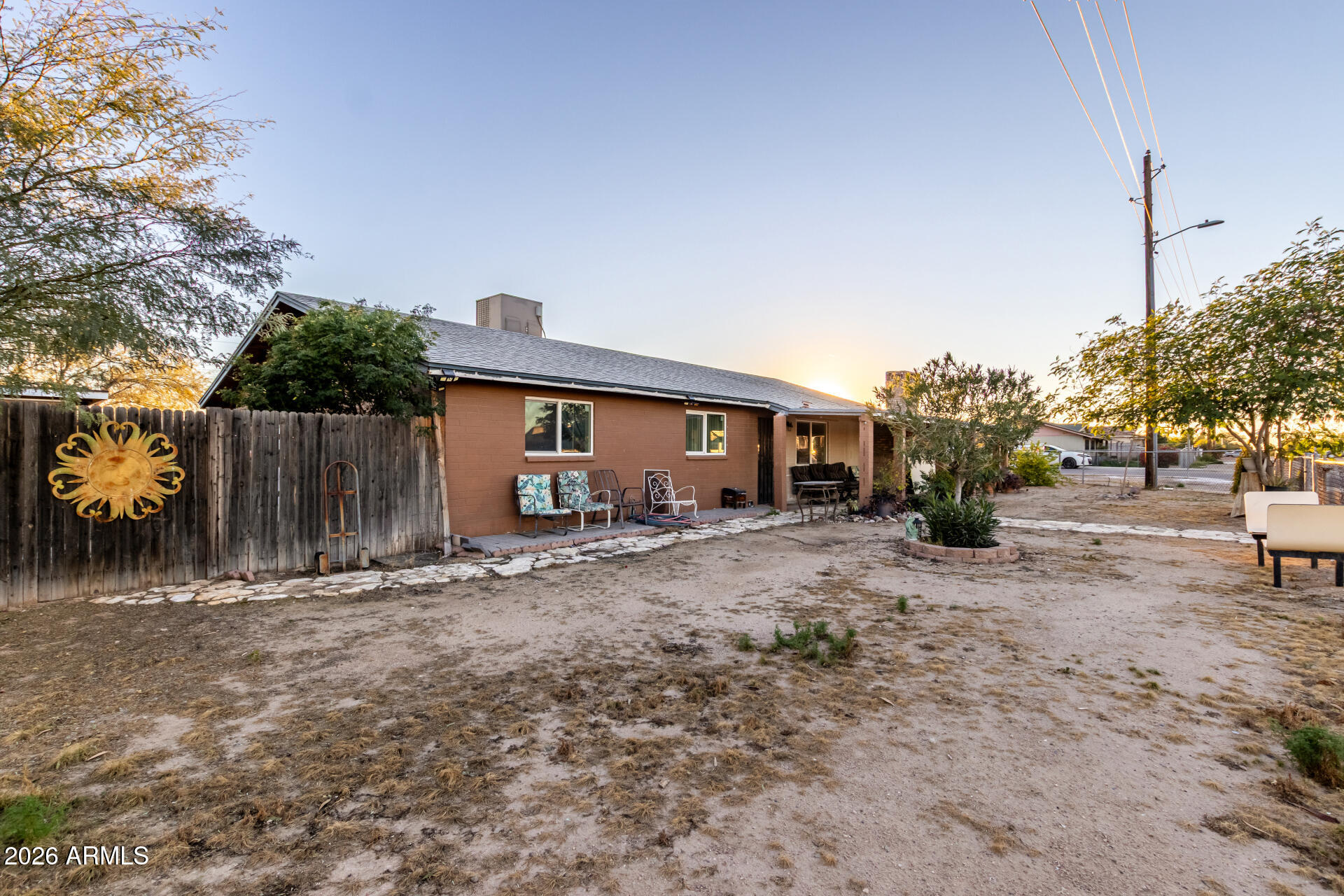 3601 S 124th Drive — photo