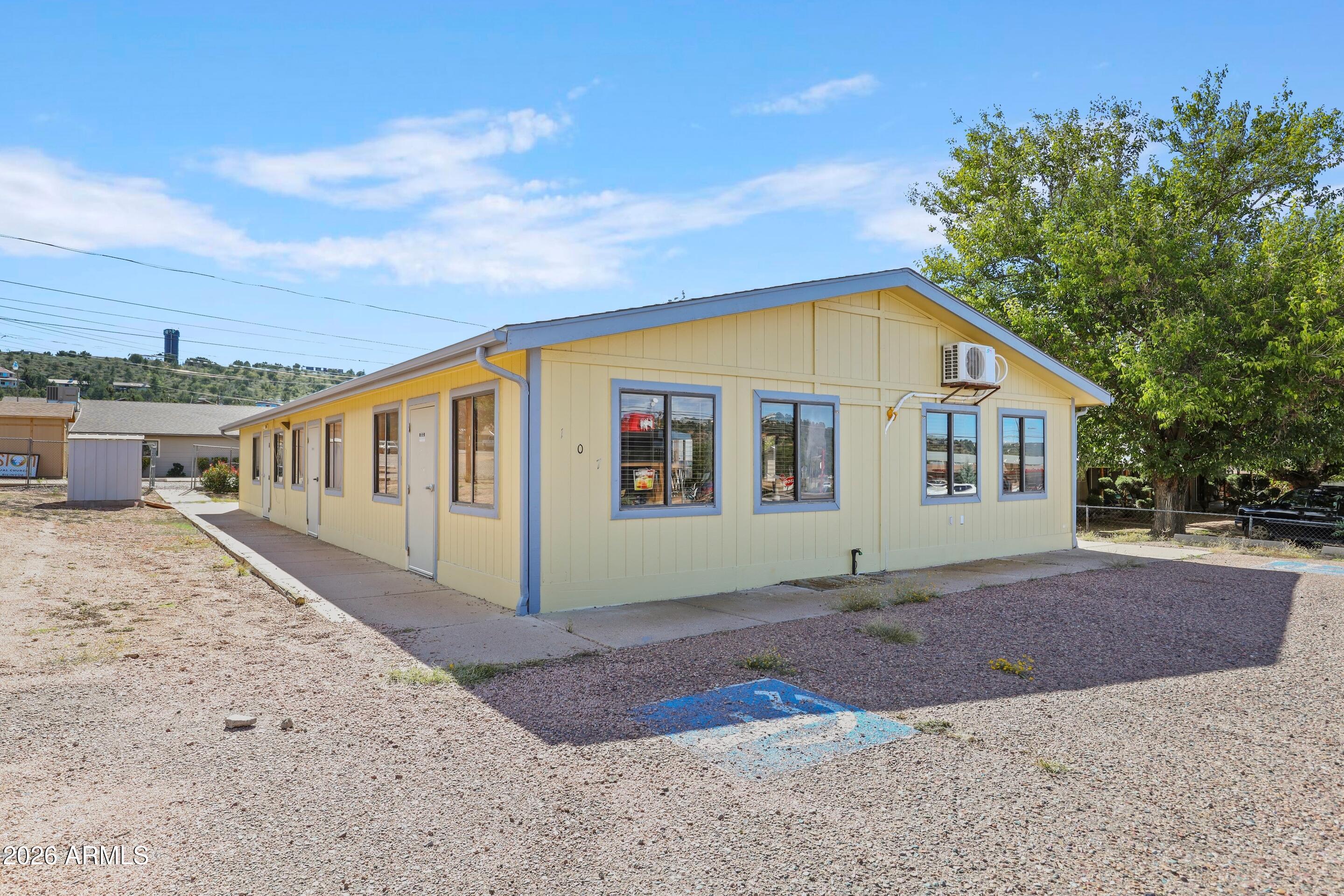 107 E Aero Drive — photo