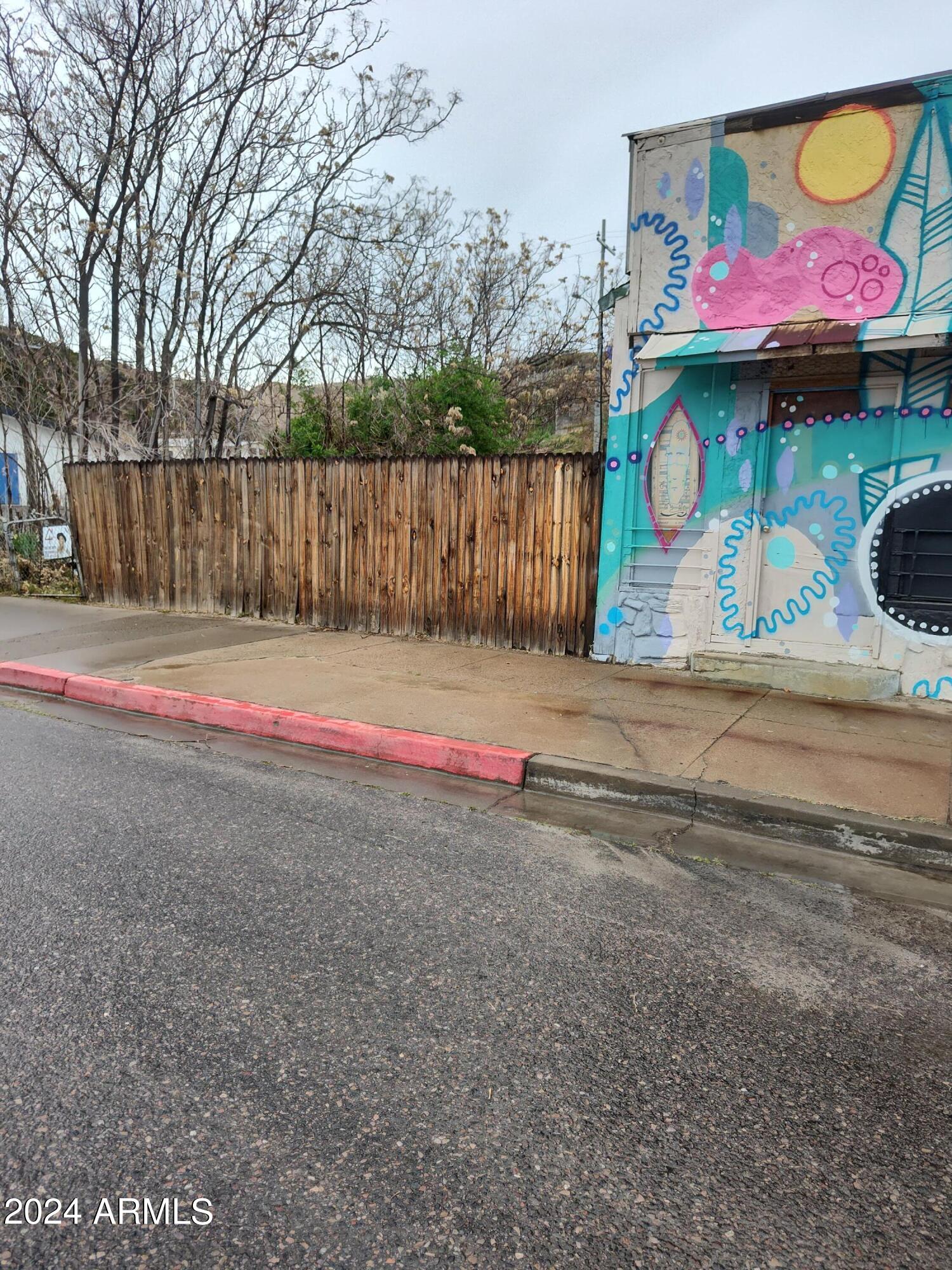 728 W Sullivan Street — photo