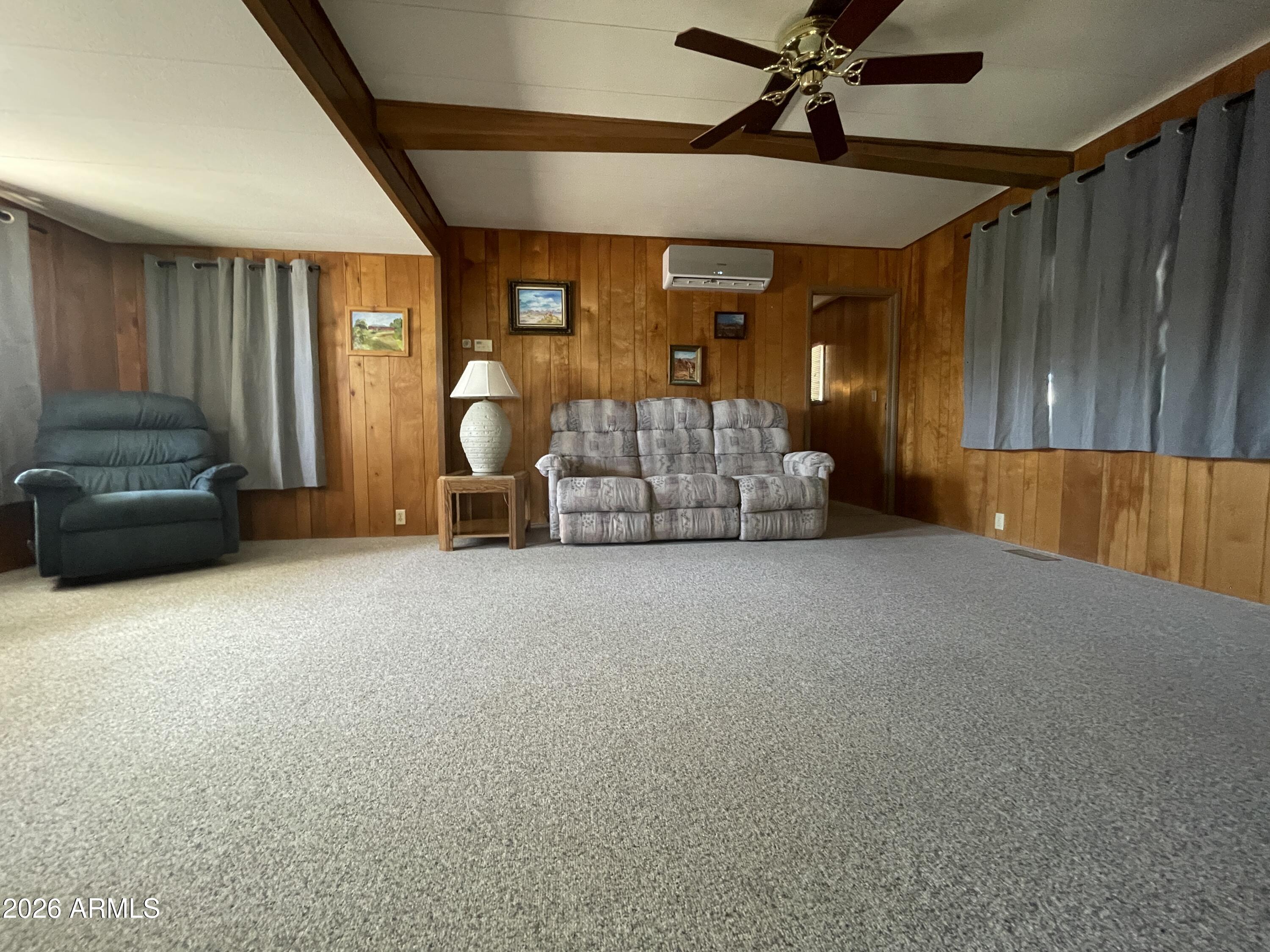 75 E Lynn Way — photo