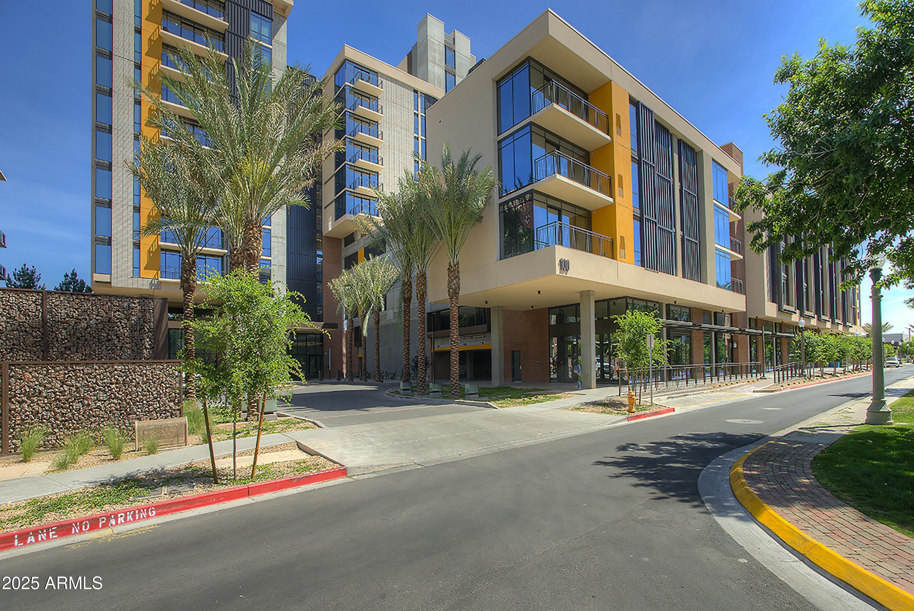 200 W Portland Street 817 — photo