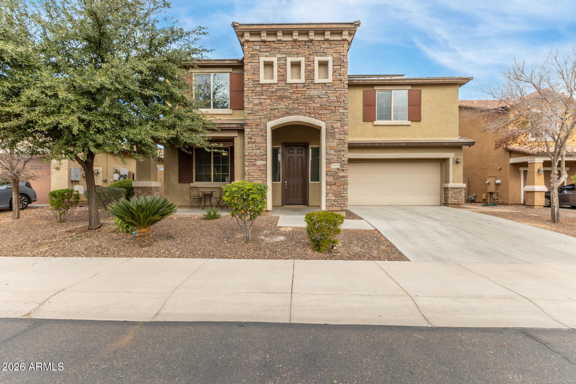 21434 W Terri Lee Drive — photo