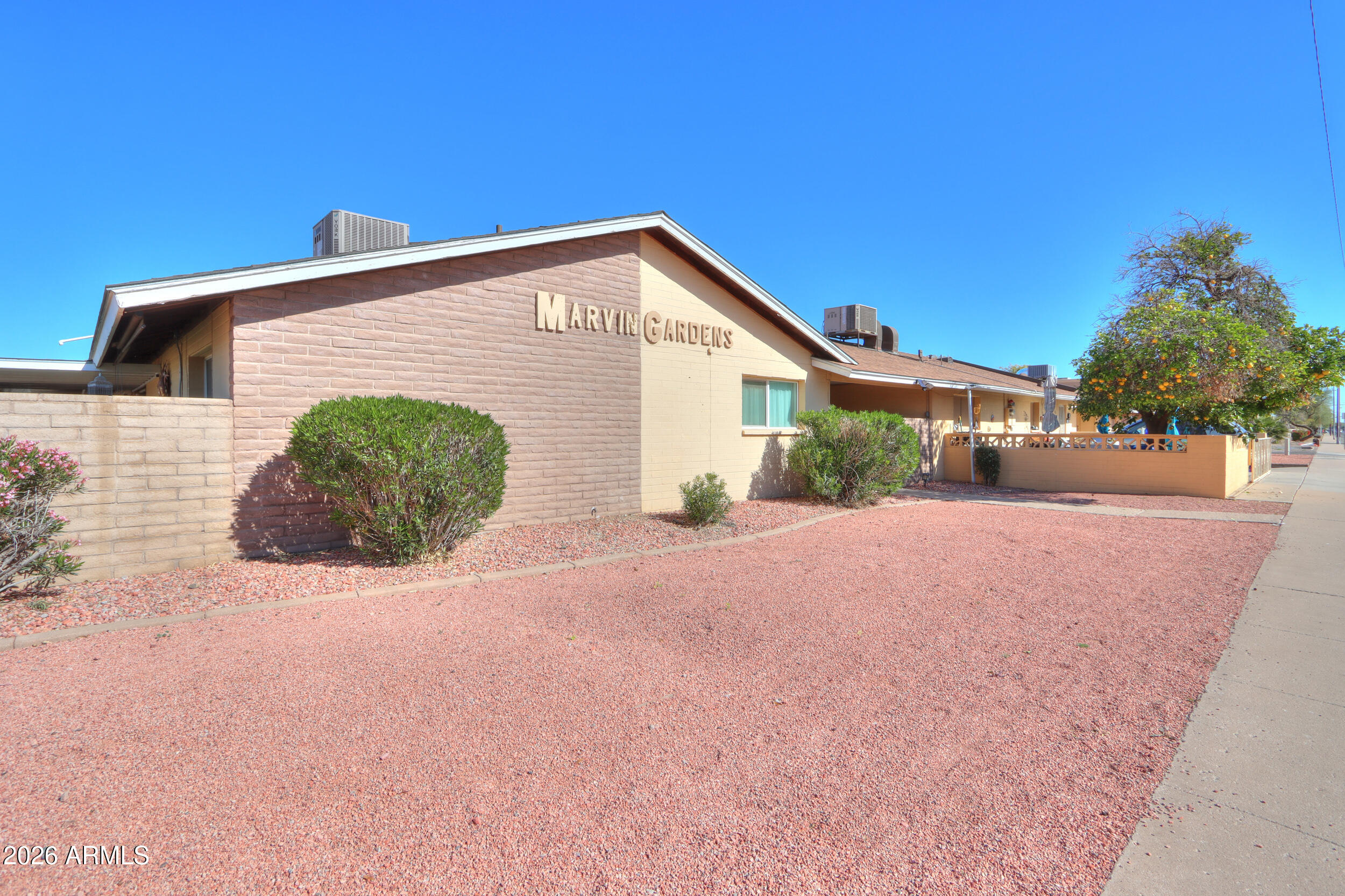 711 E Laurel Drive 5 — photo