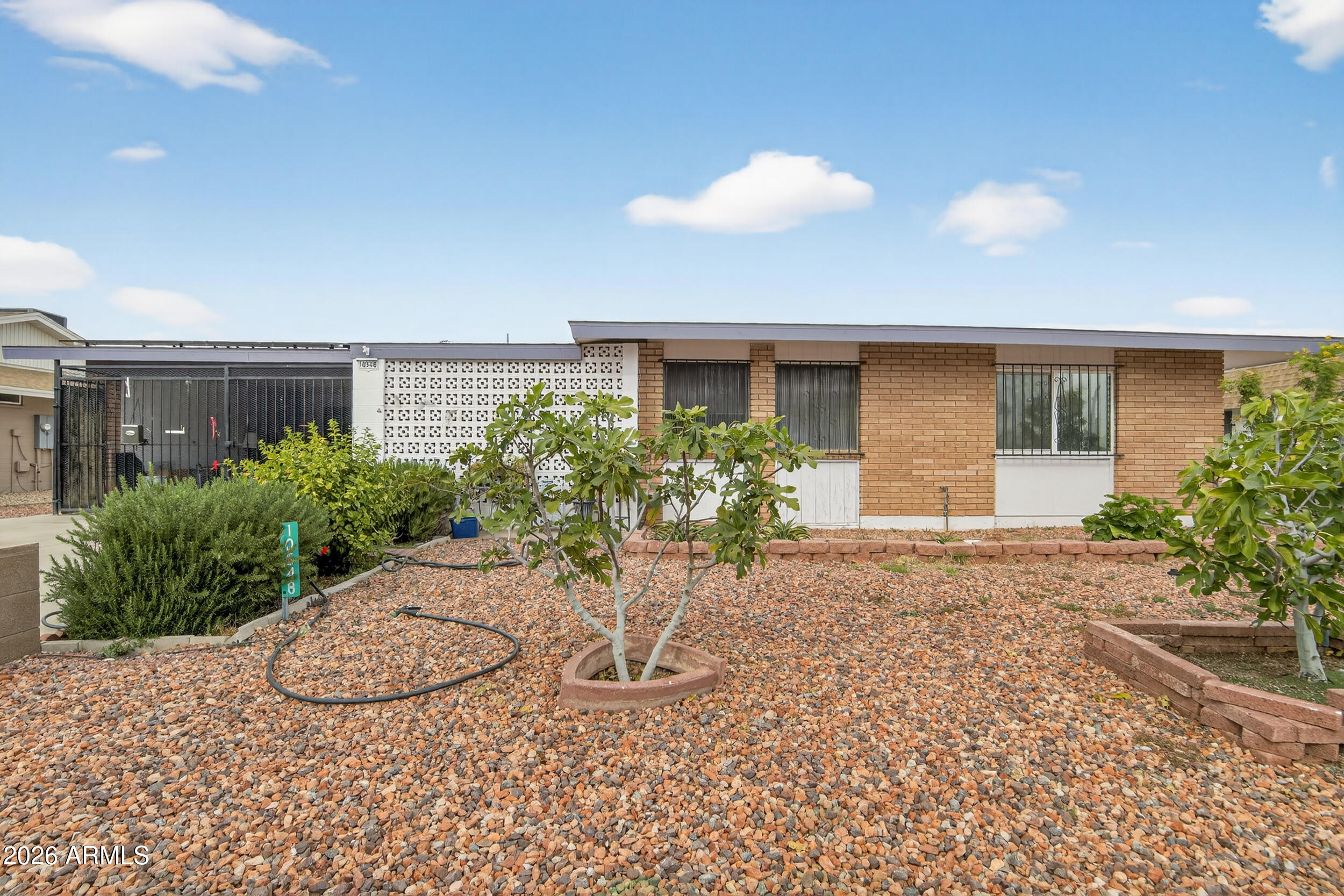 10548 W Caron Drive — photo