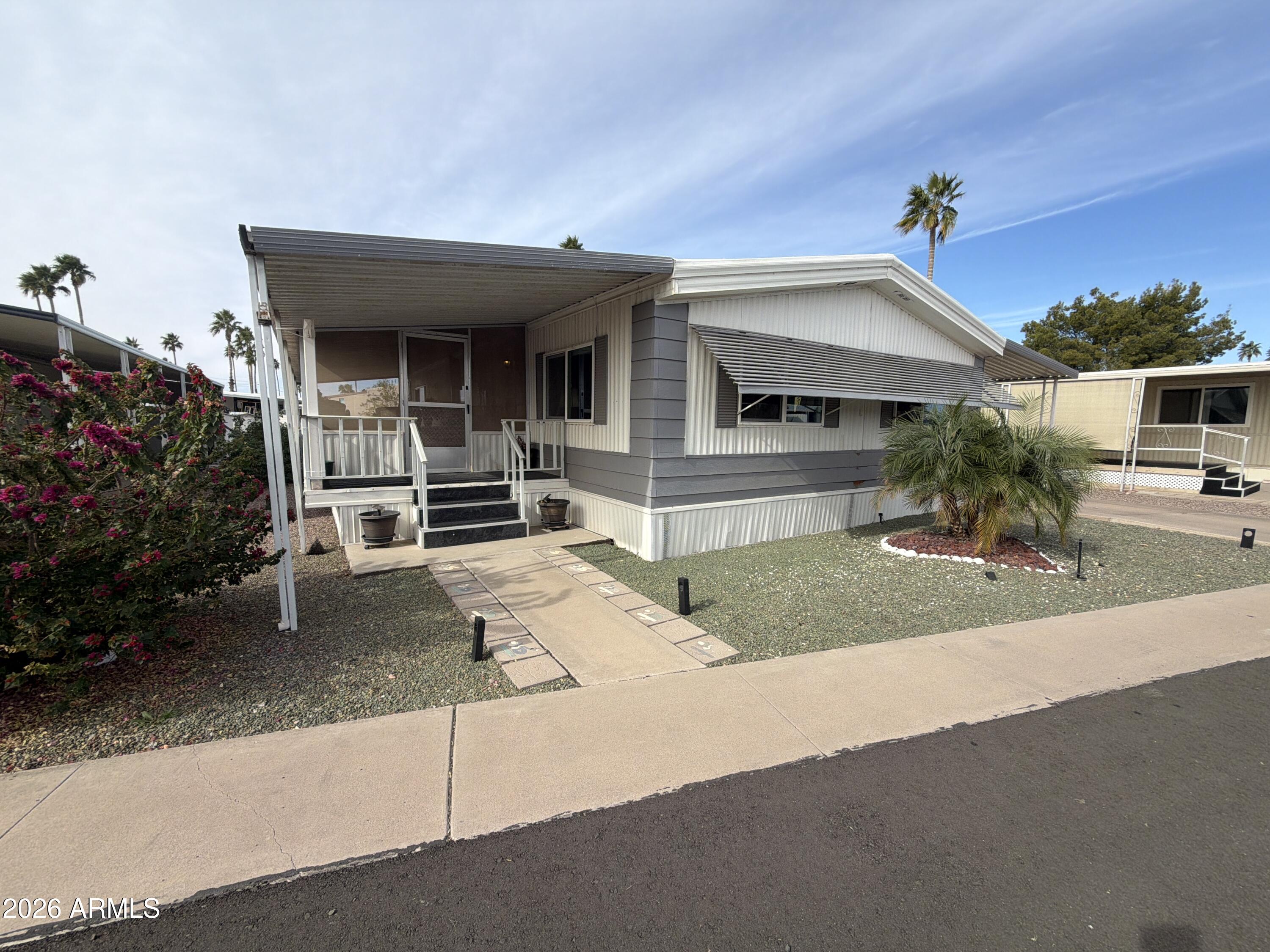305 S Val Vista Drive 292 — photo