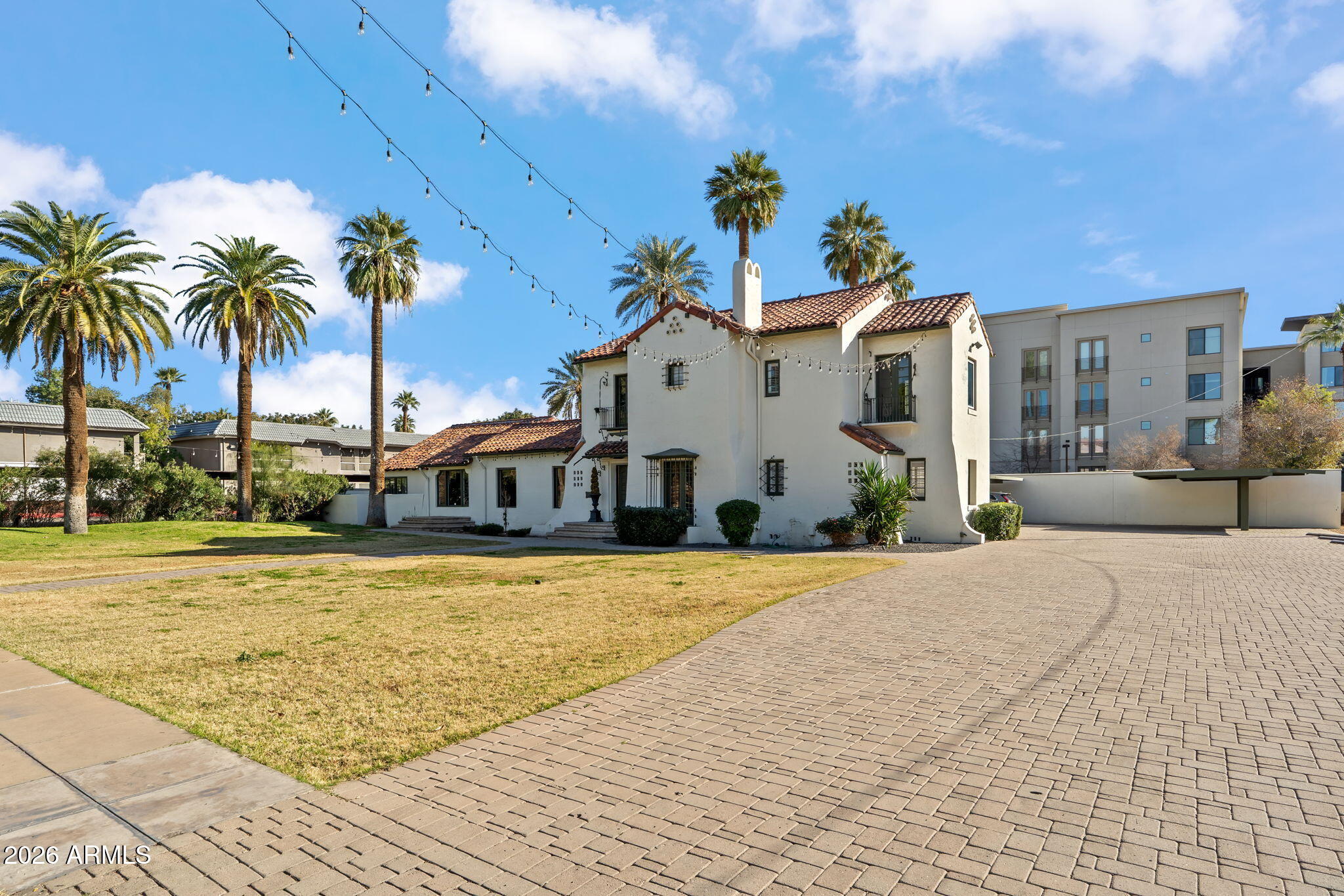 125 E Coronado Road — photo