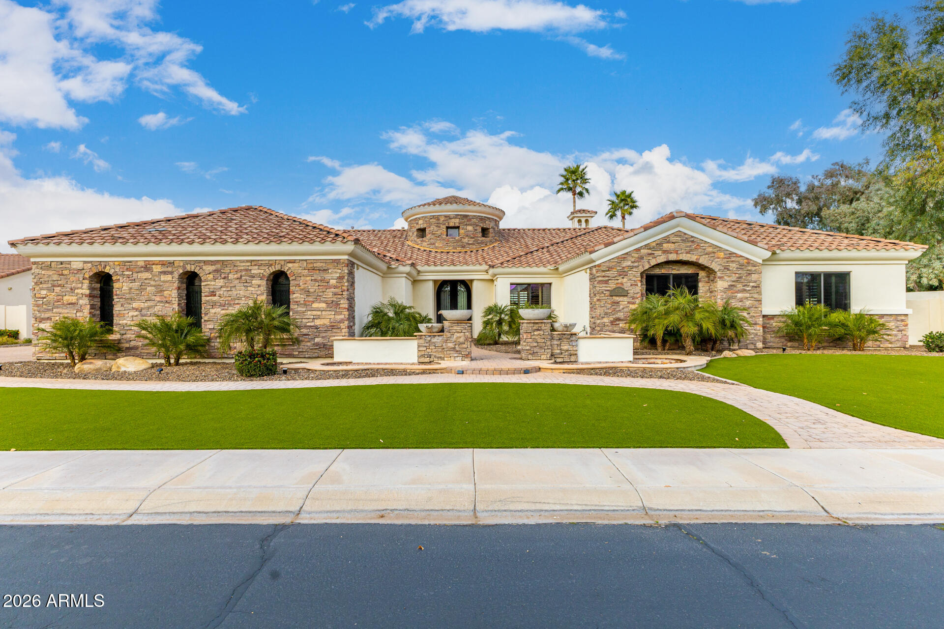 4326 E Capricorn Place — photo