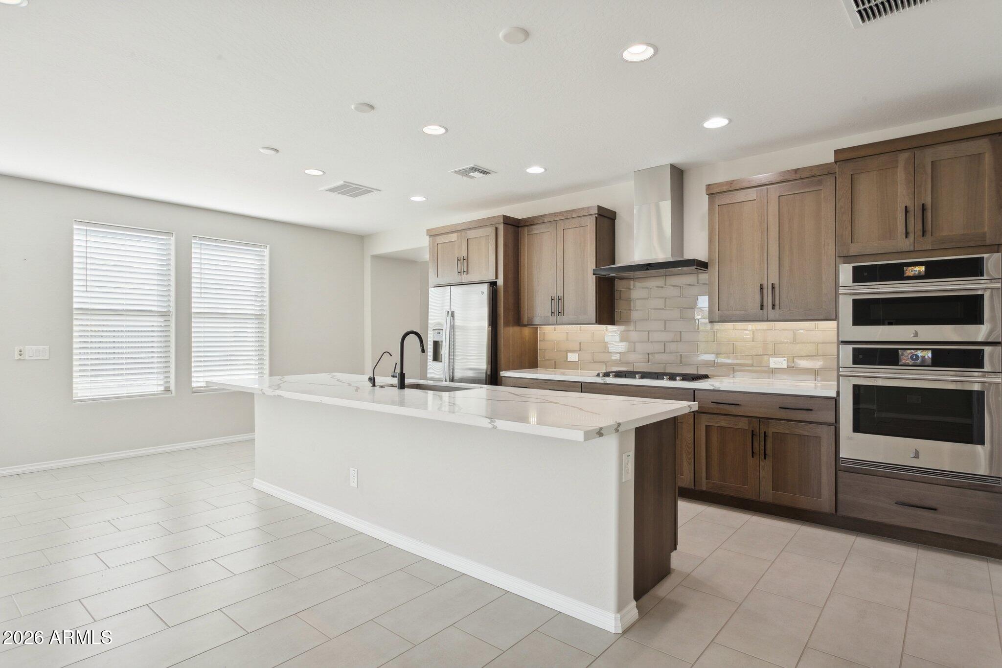 506 E Citrus Hollow Way — photo