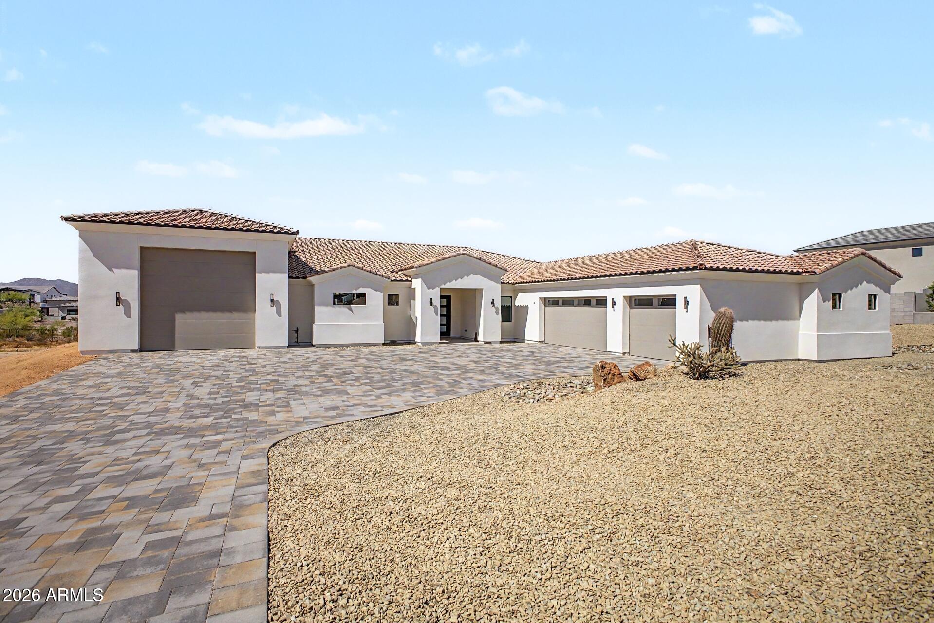 612 E Amber Sun Drive — photo