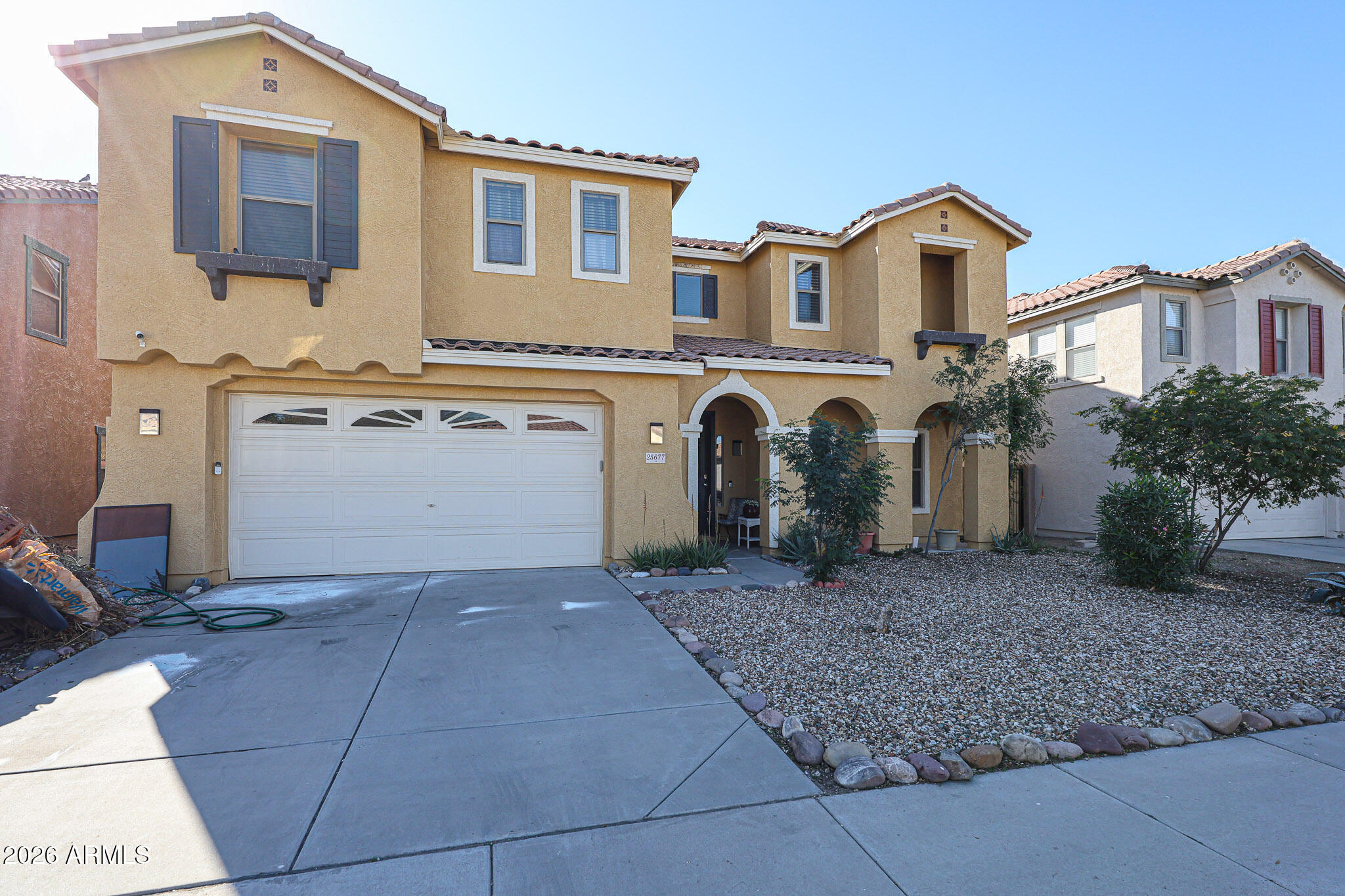25677 W Pleasant Lane — photo