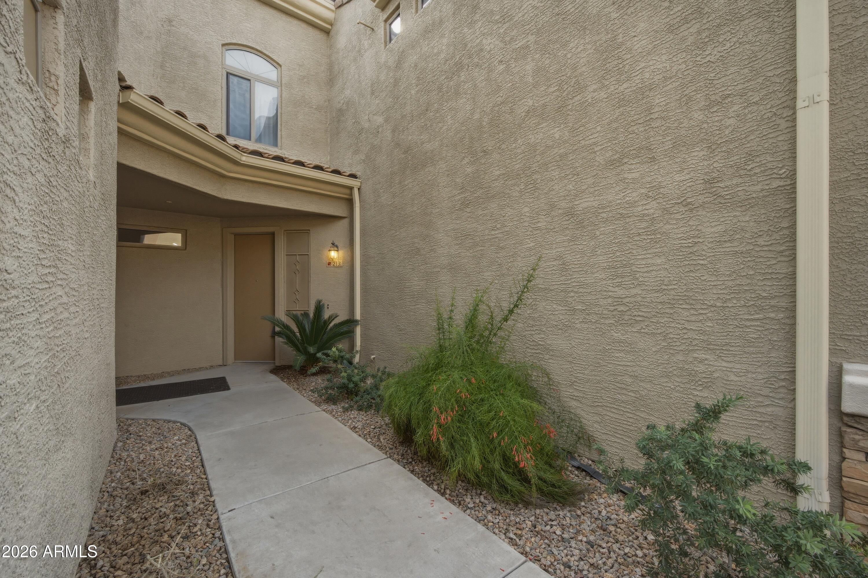 955 E Knox Road 213 — photo
