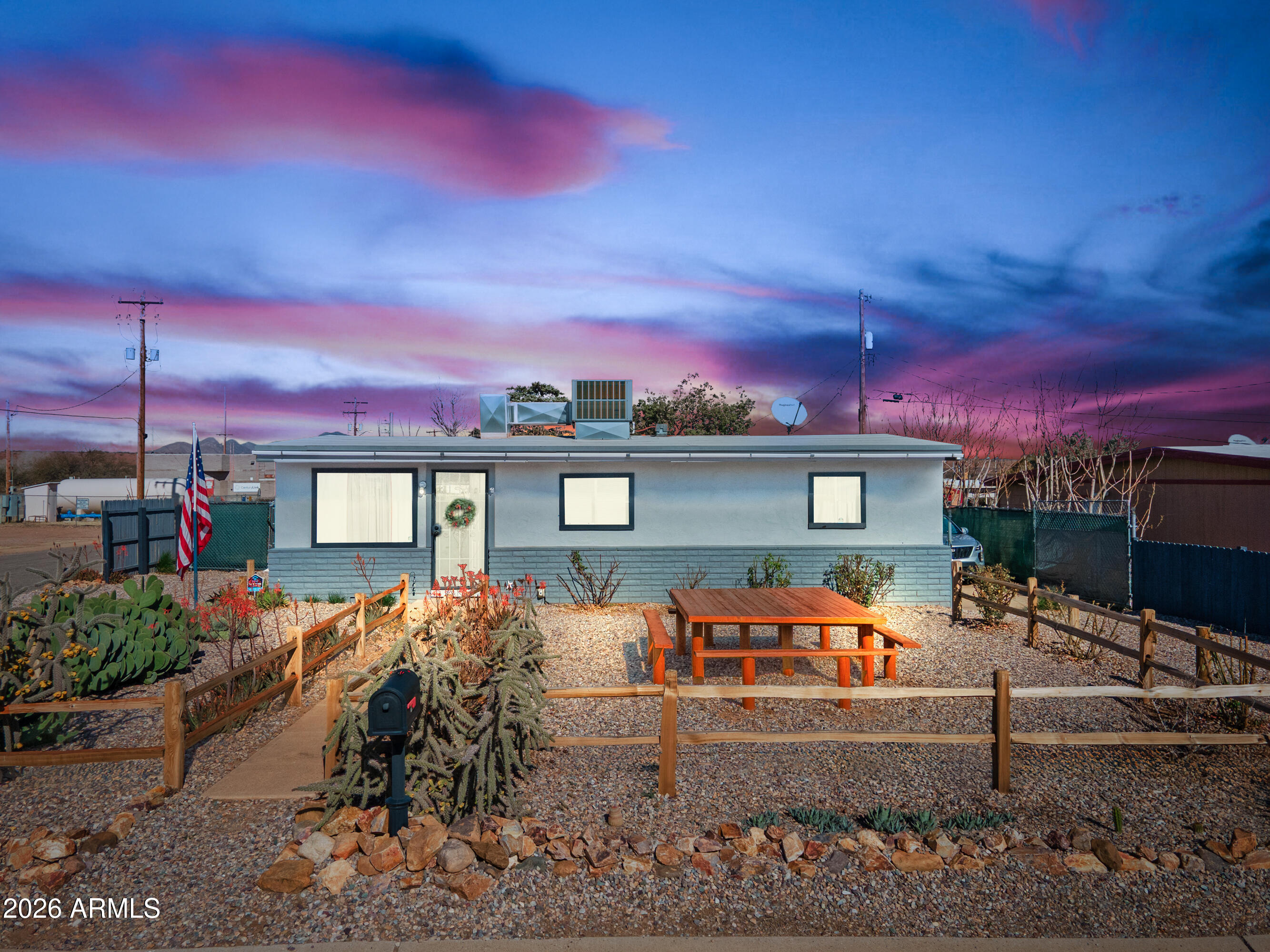 101 E Yuma Street — photo