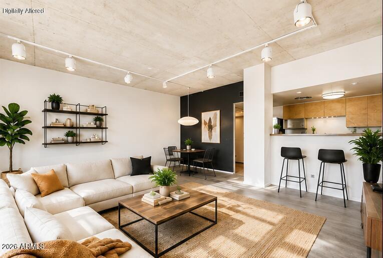 207 W Clarendon Avenue 3H — photo