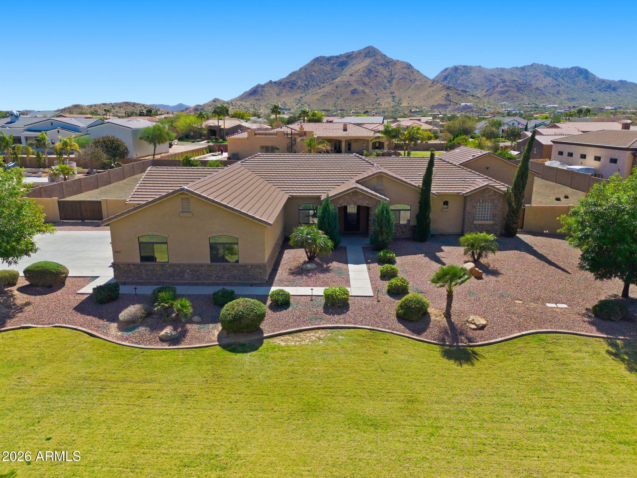 5643 W Rock Court — photo