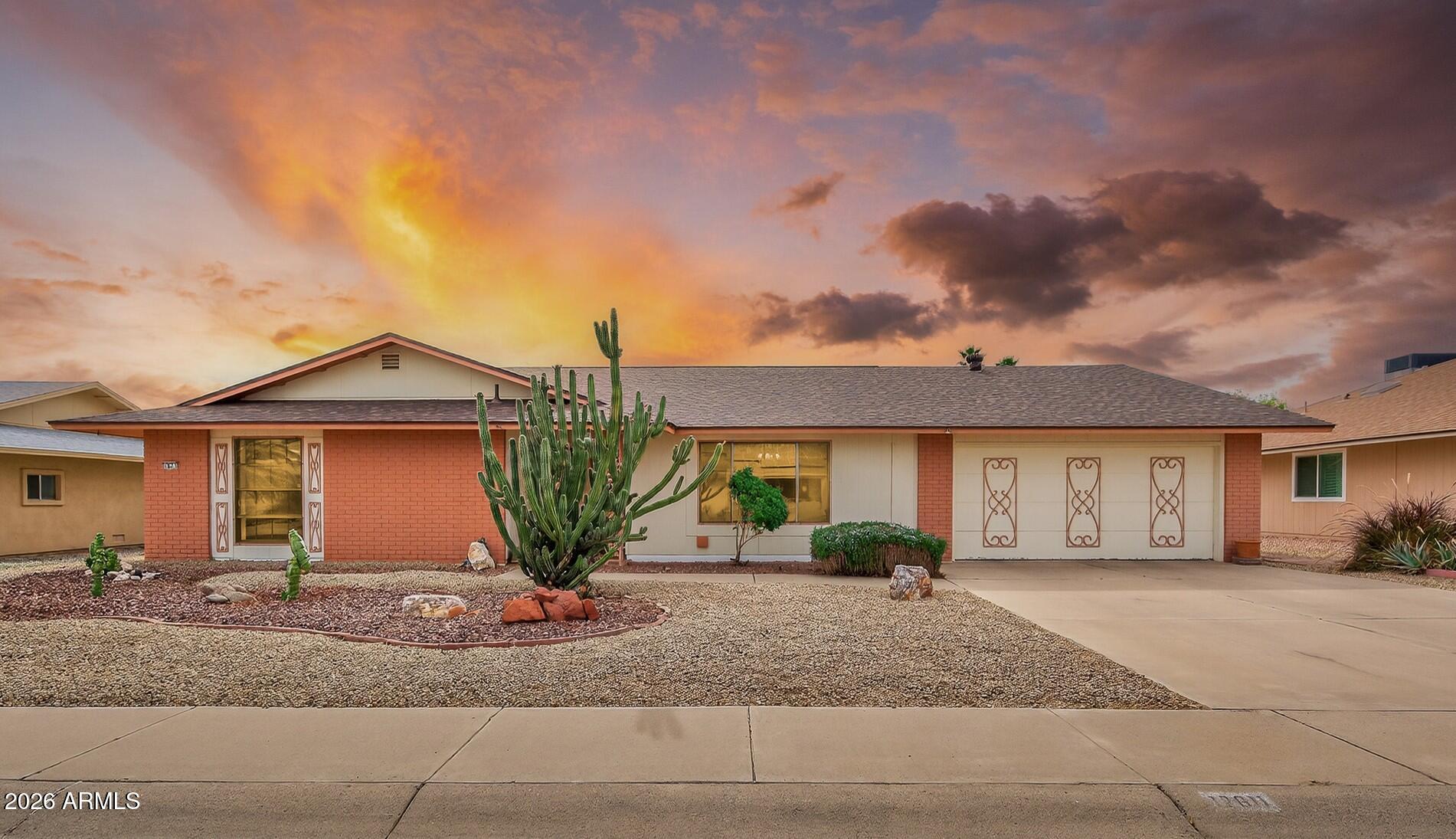 12611 W Butterfield Drive — photo
