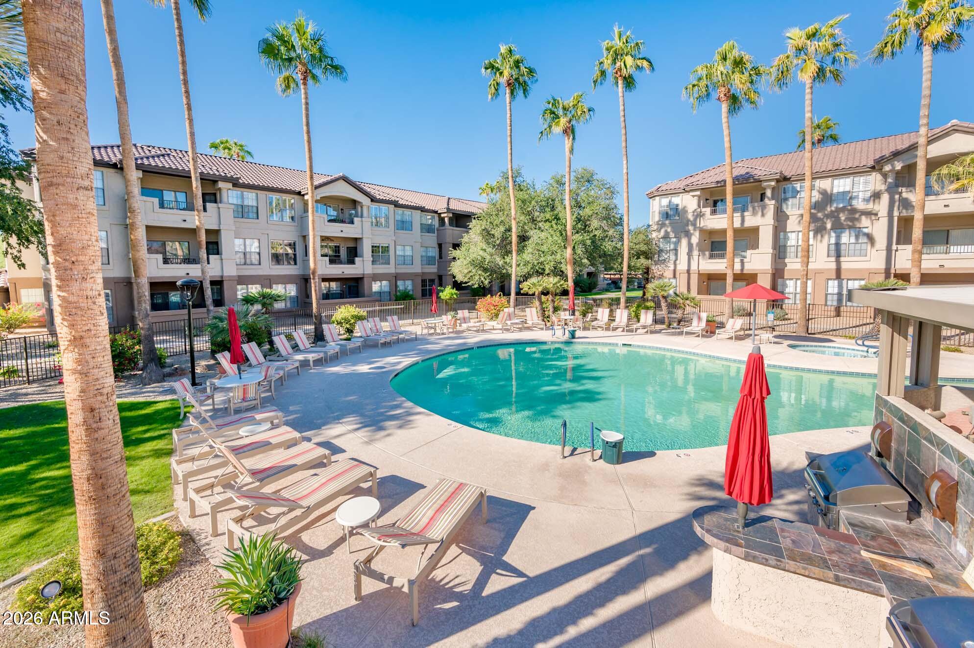14950 W Mountain View Boulevard 4211 — photo