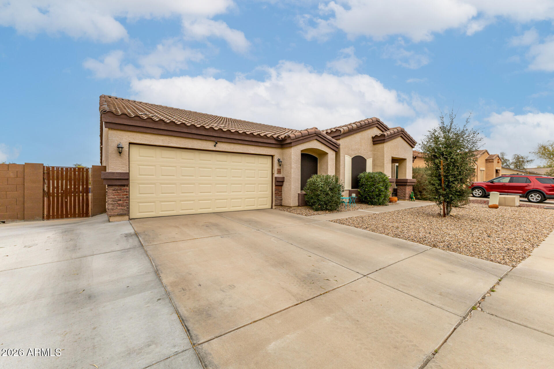 3929 N Dead Wood Drive — photo