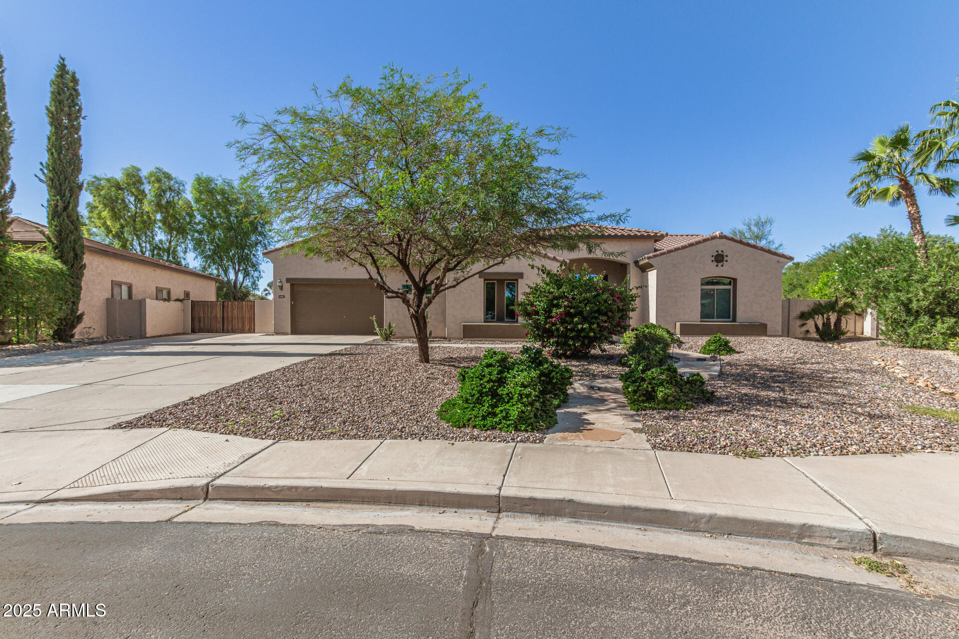 5440 S Dragoon Drive — photo