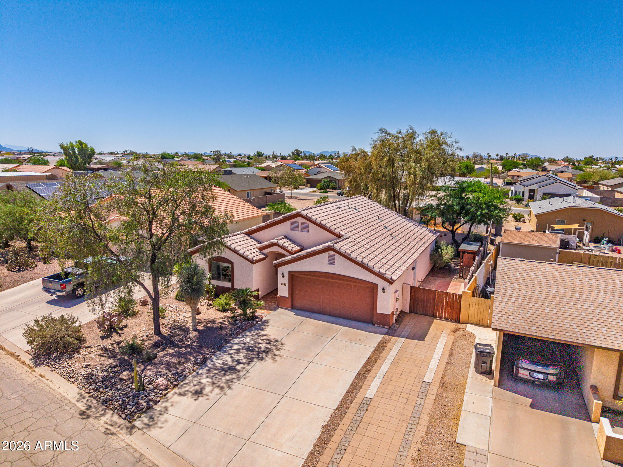 9069 W Raven Drive — photo
