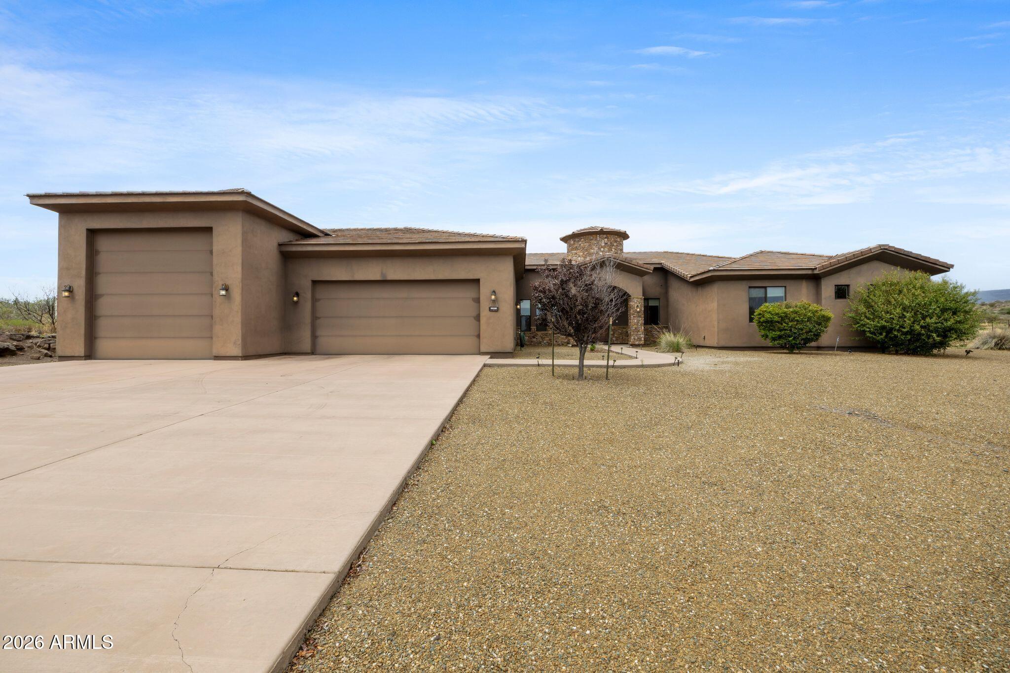 15035 E Countryside Road — photo