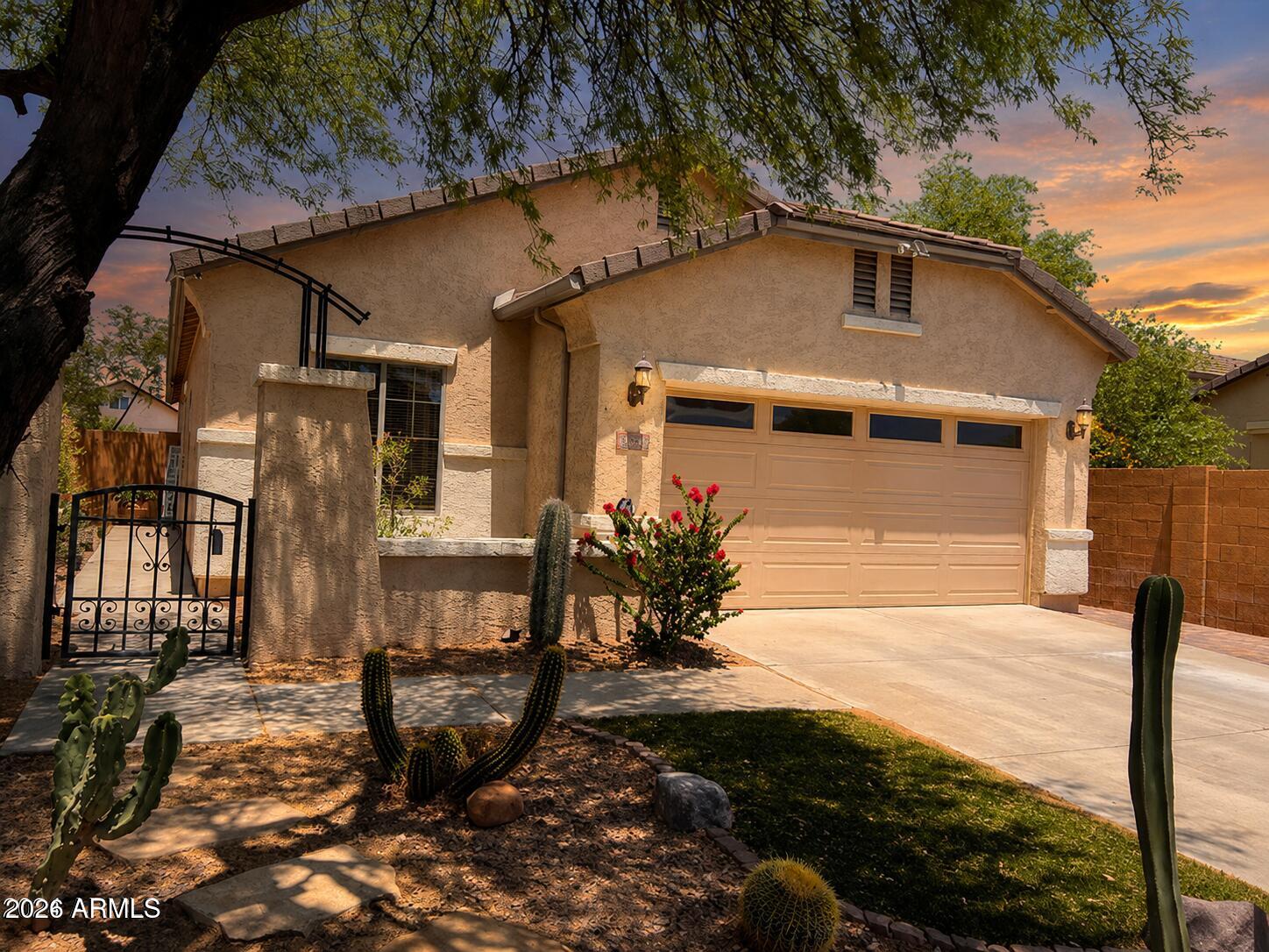 26140 W Runion Drive — photo