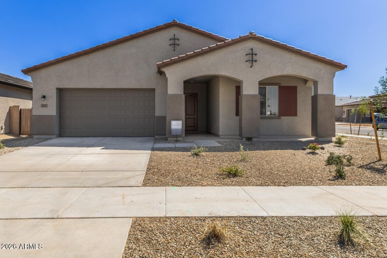 22231 W Tonopah Drive — photo