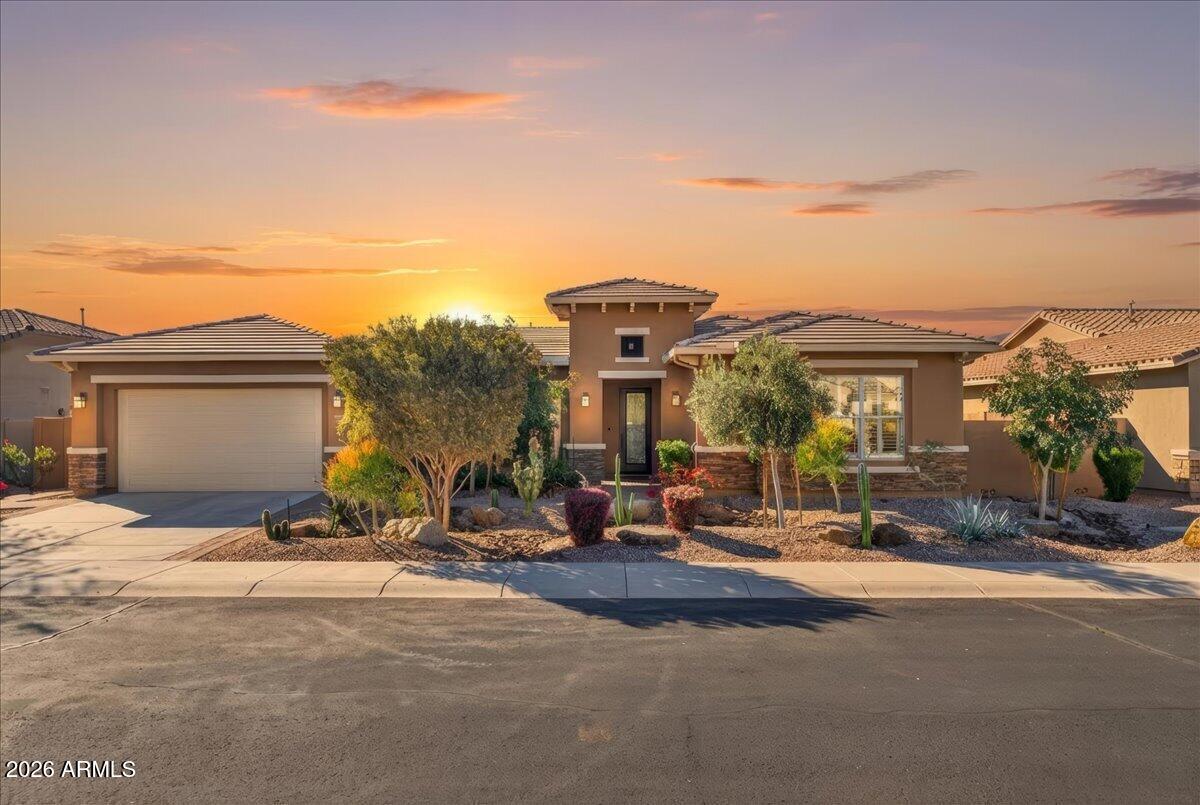 18107 W Acacia Drive — photo