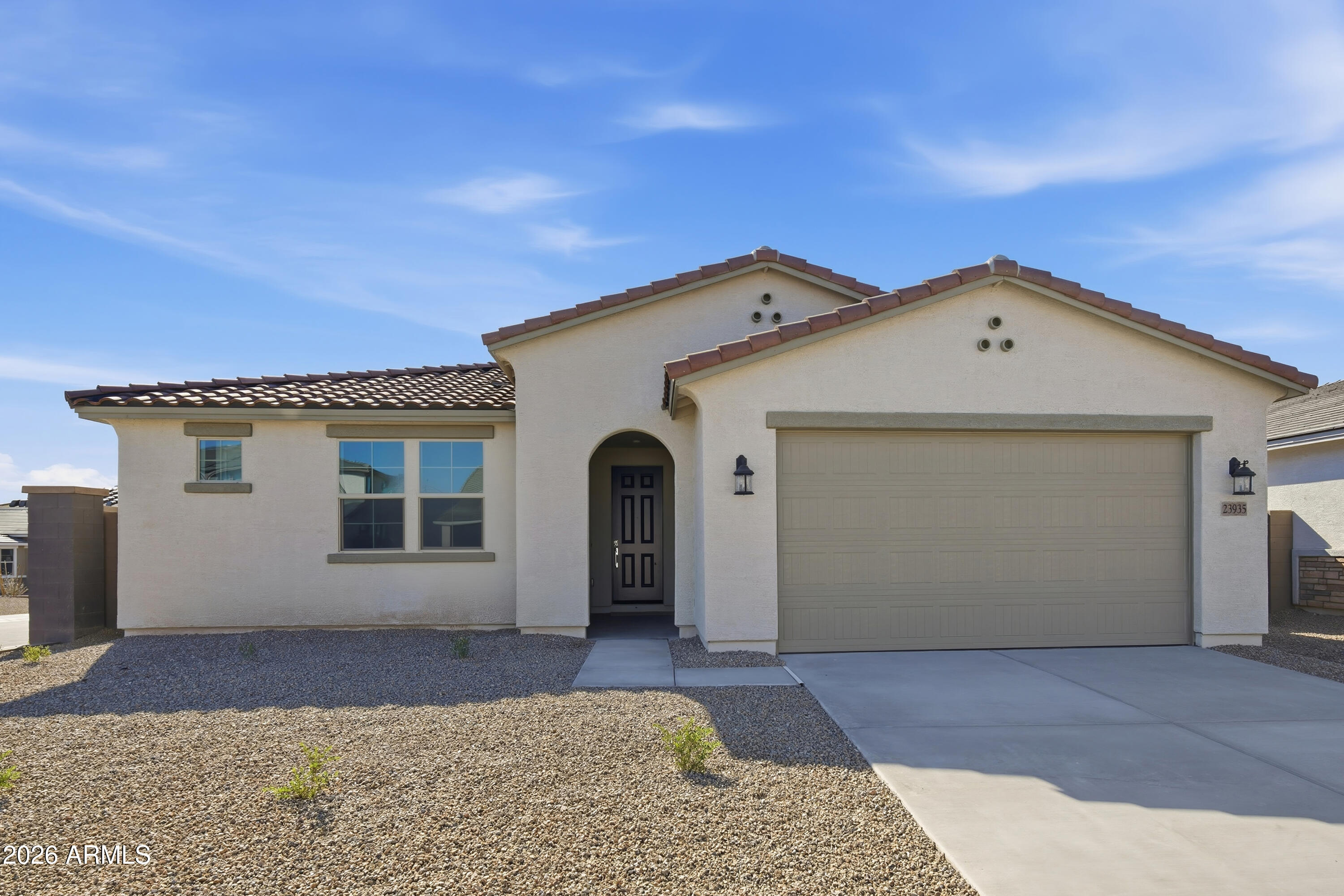 23935 W Carver Drive — photo