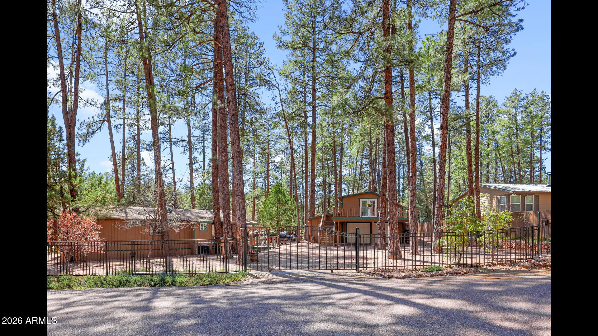 512 W Standage Drive — photo