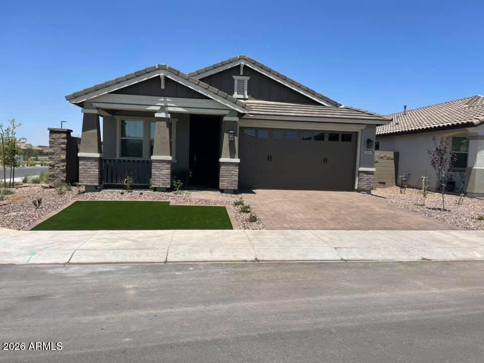 2896 W Rainbow Drive — photo