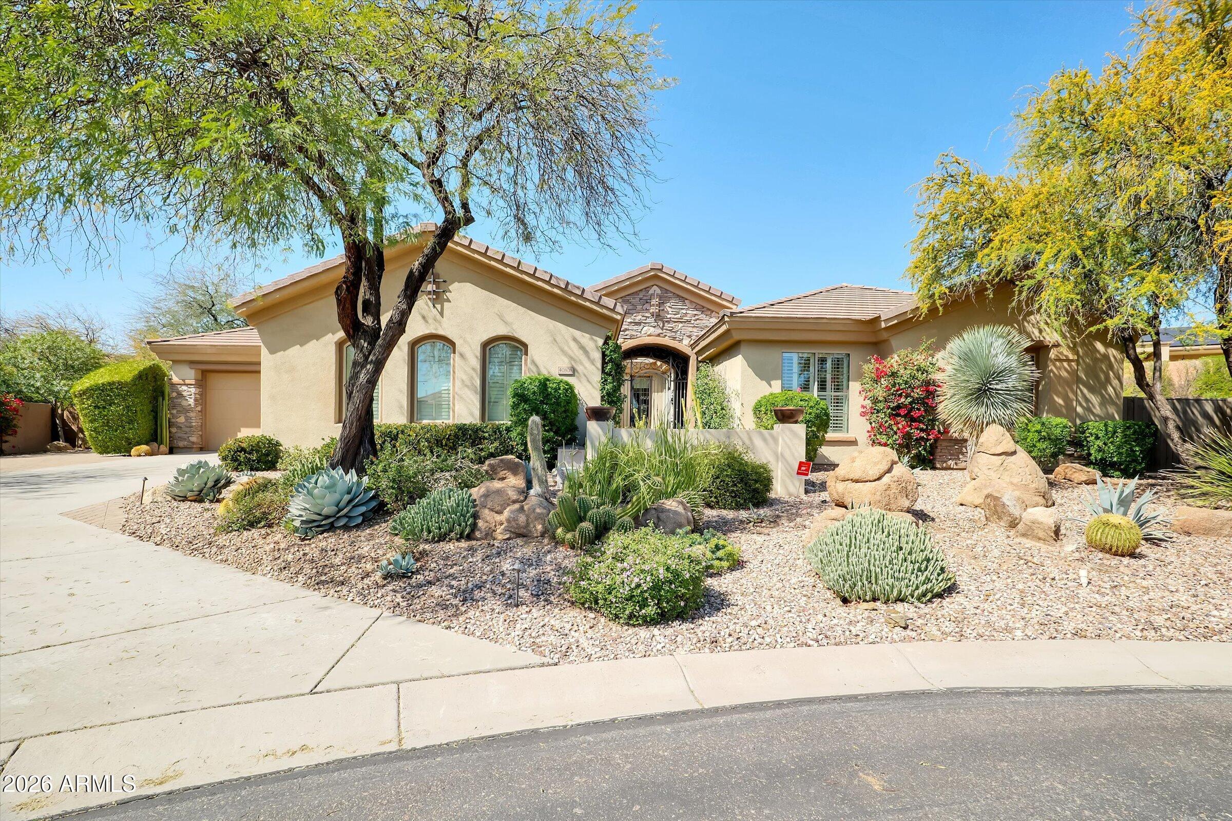 40808 N Thunder Hills Court — photo