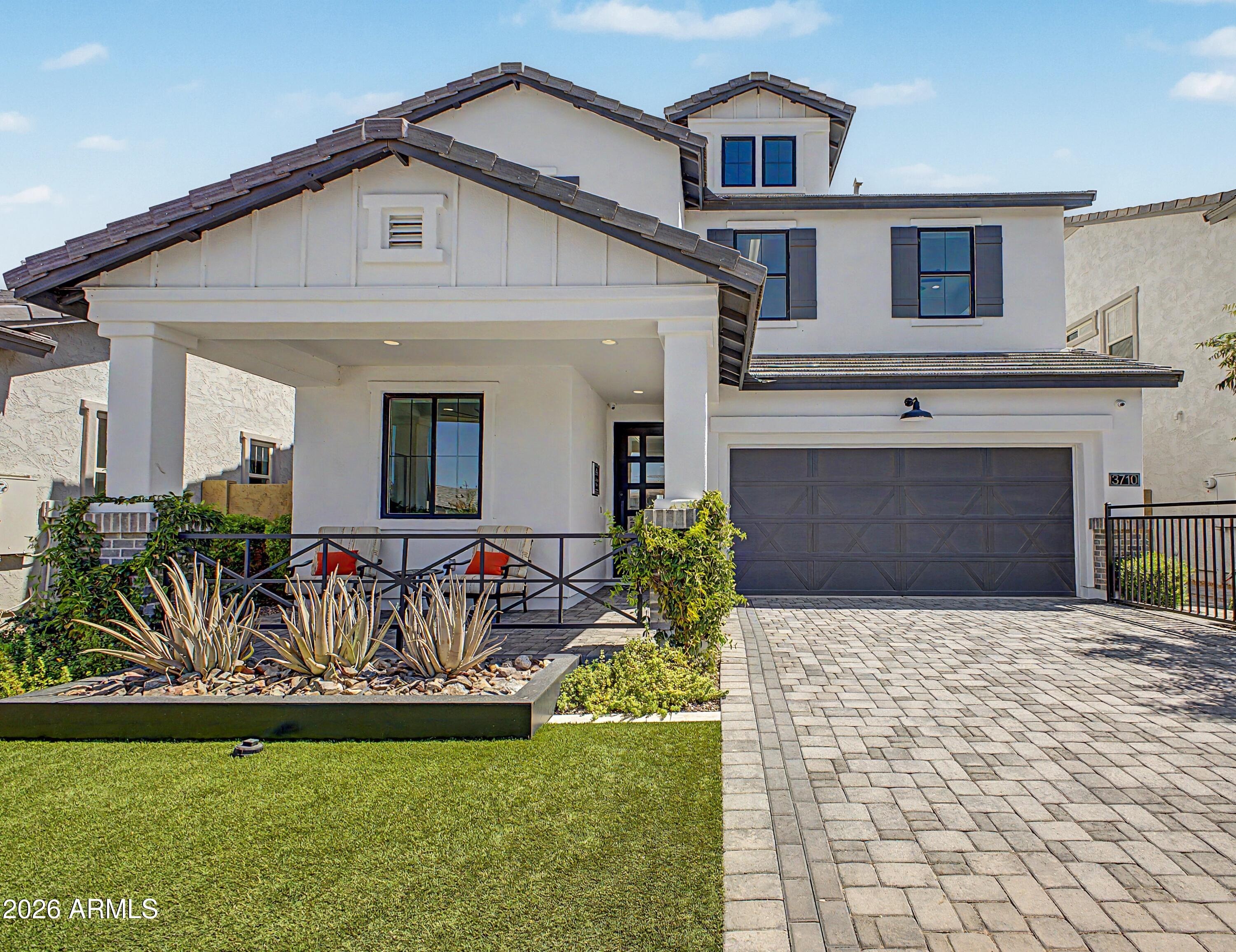 3710 E Rochelle Circle — photo