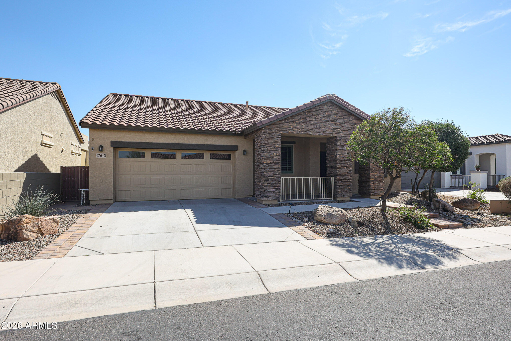 17613 W Briarwood Drive — photo