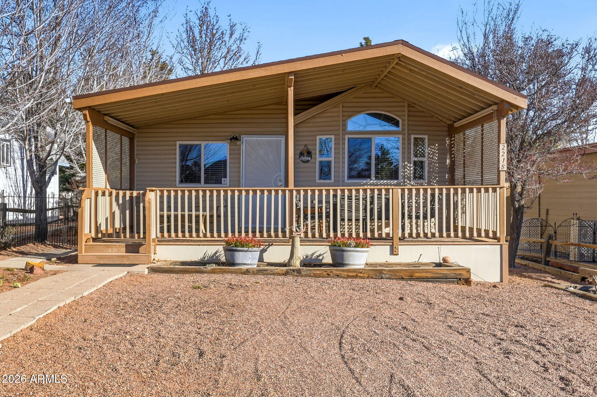 2218 Rodeo Road, Overgaard, AZ 85933 — photo 2