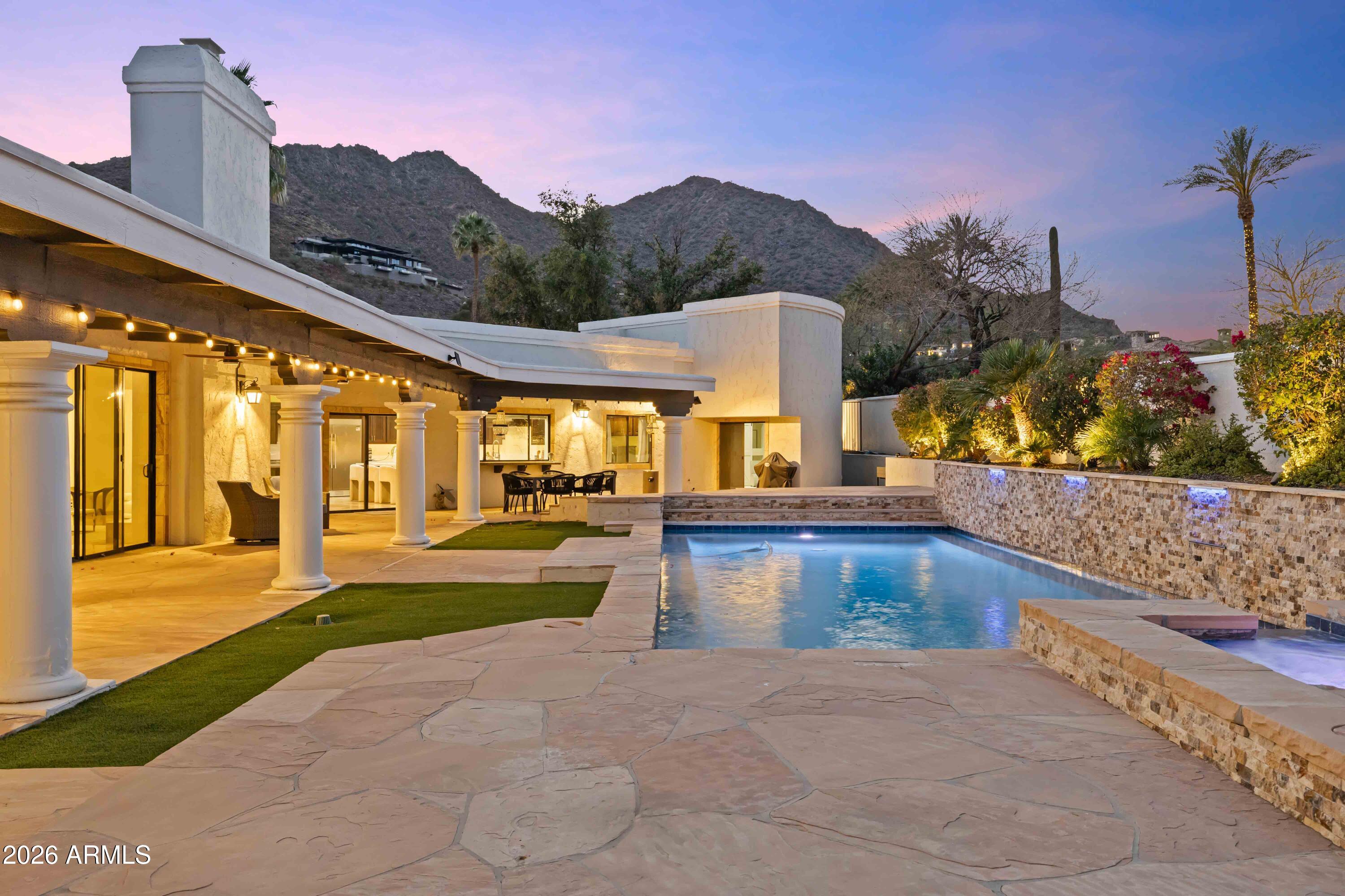 6332 E Vista Drive — photo