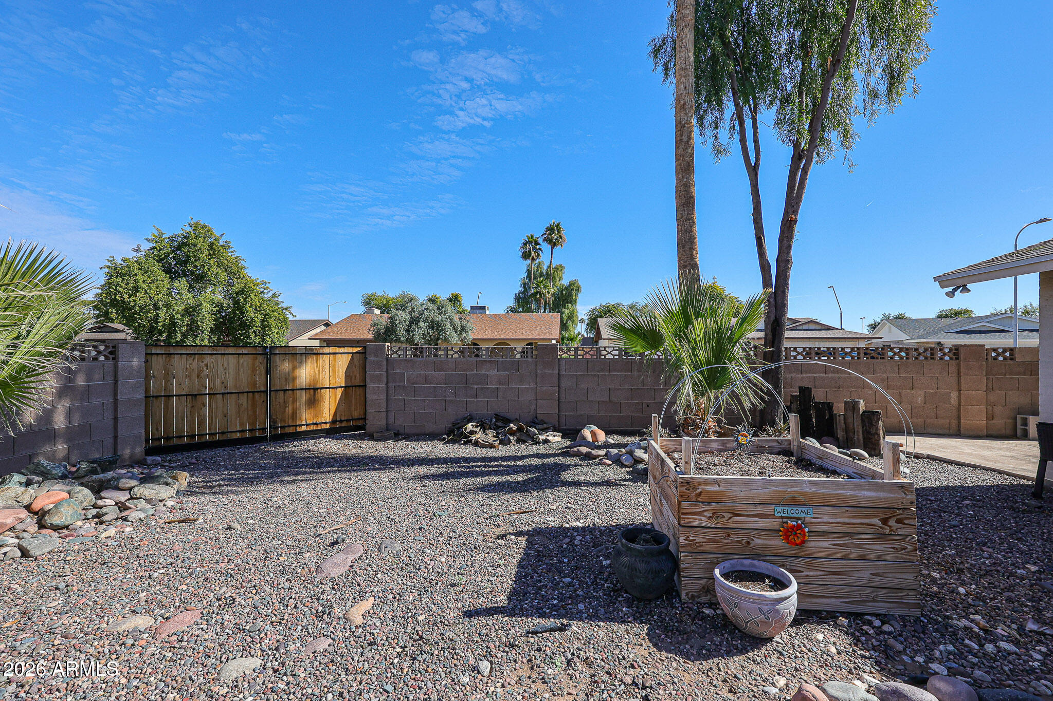 2132 E Tulane Drive — photo
