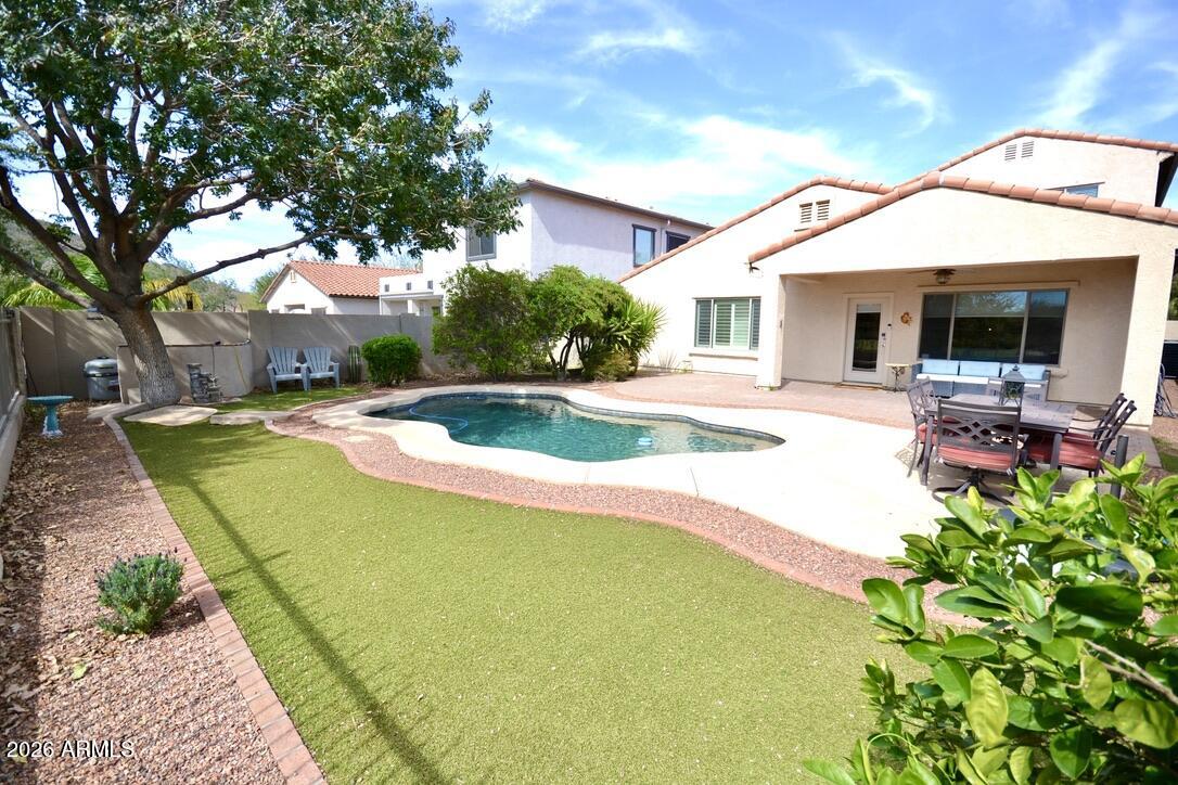 5423 W Range Mule Drive — photo