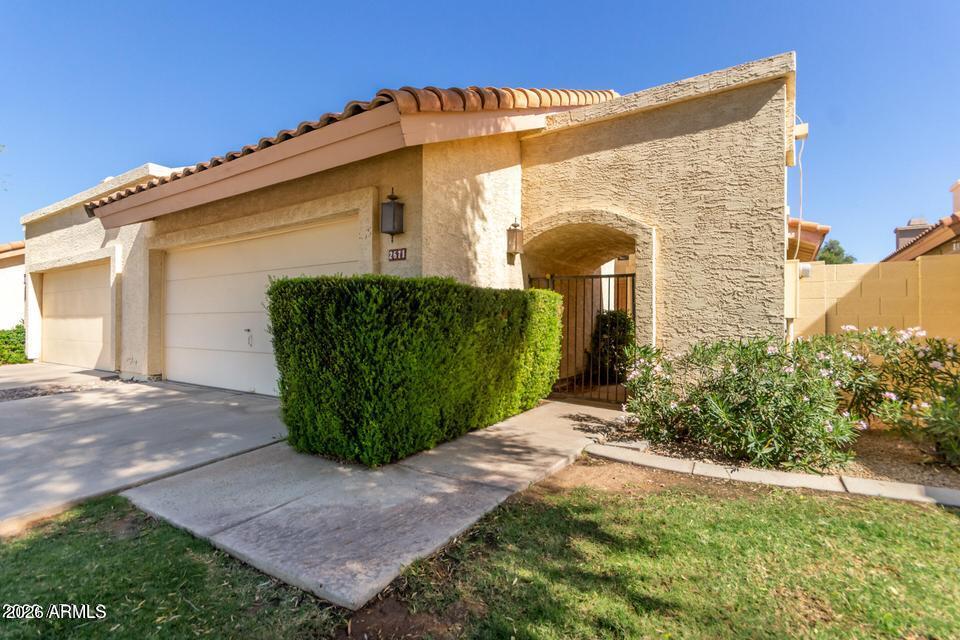 2671 N Tamarisk Street — photo