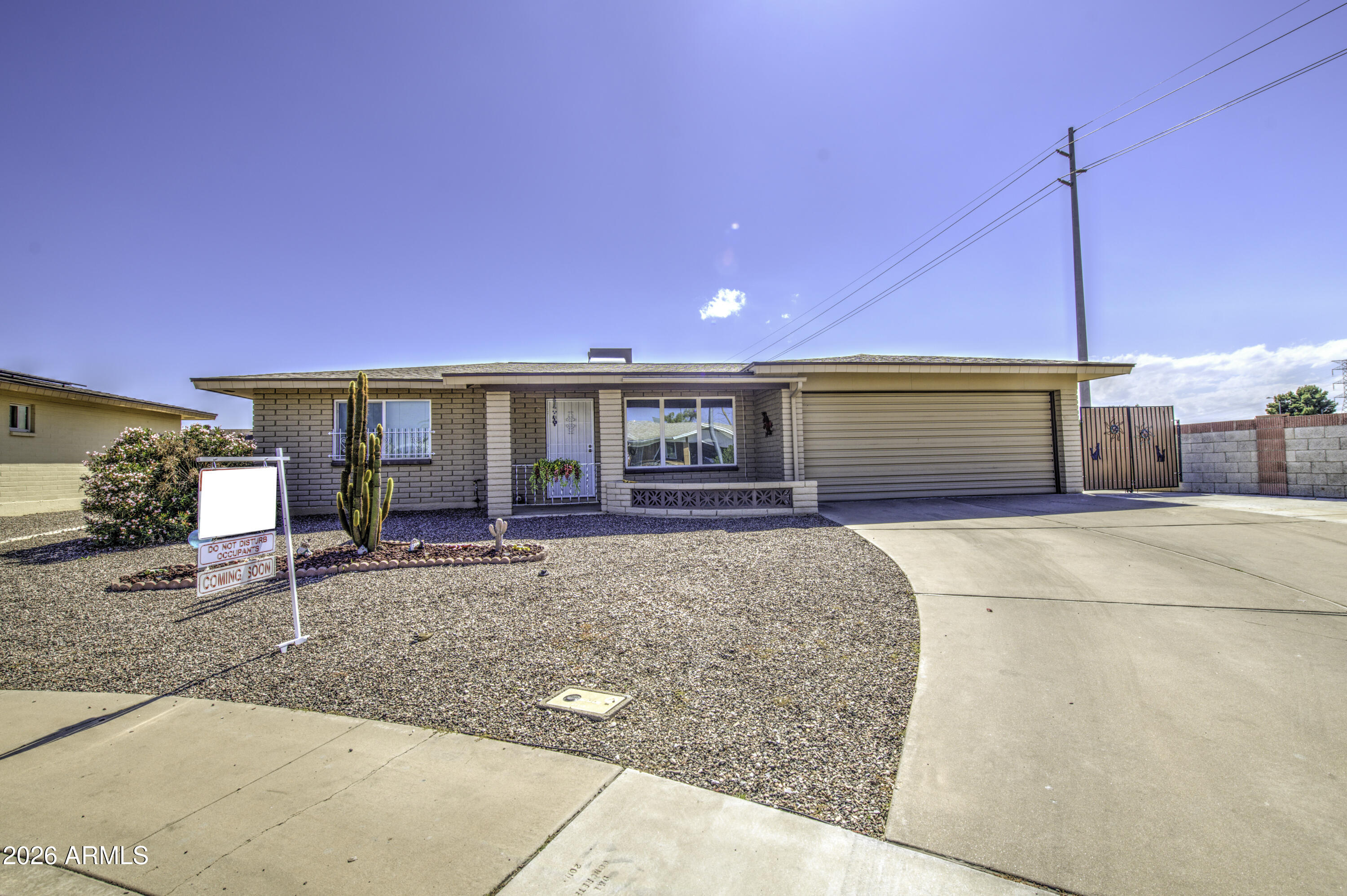 4023 E Clovis Circle — photo