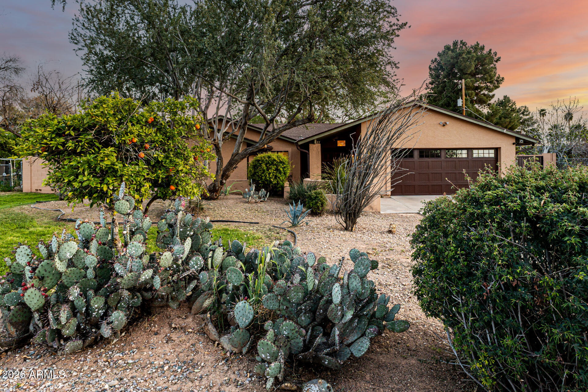 2115 W Shawnee Drive — photo