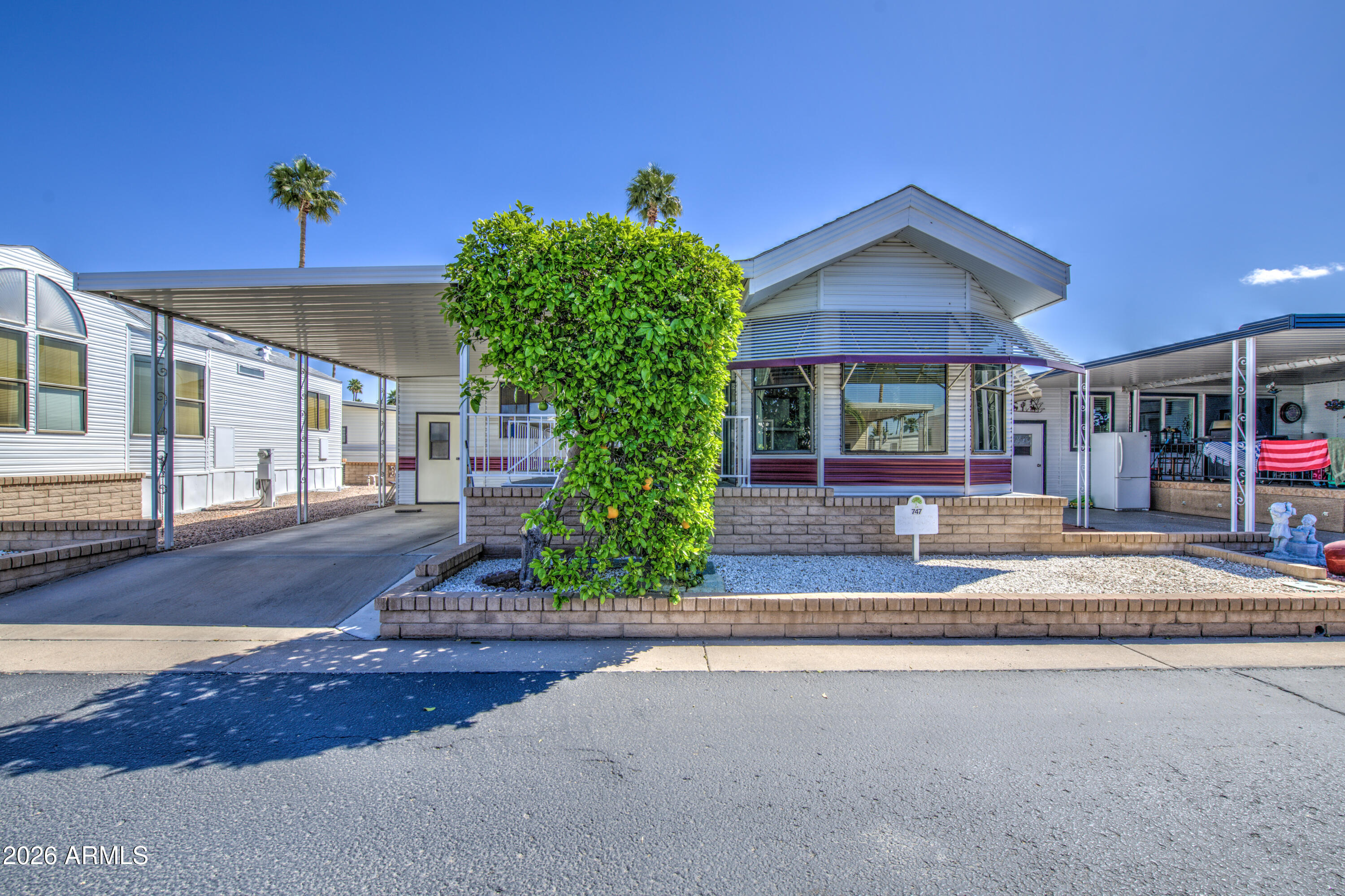 111 S Greenfield Road 747 — photo