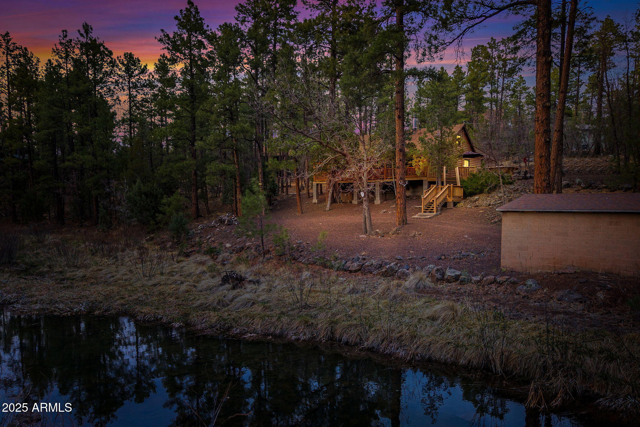 571 W Pine Shadow Drive — photo