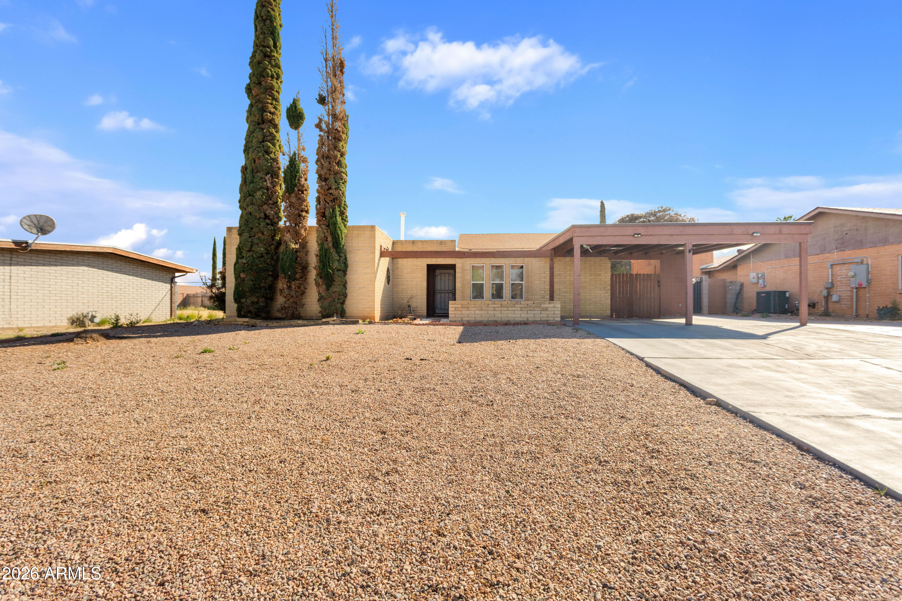 4850 E Foothills Drive — photo