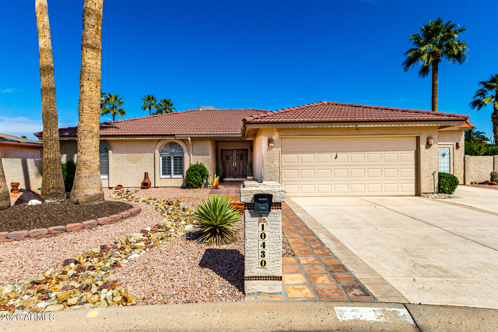 10430 E Regal Drive — photo